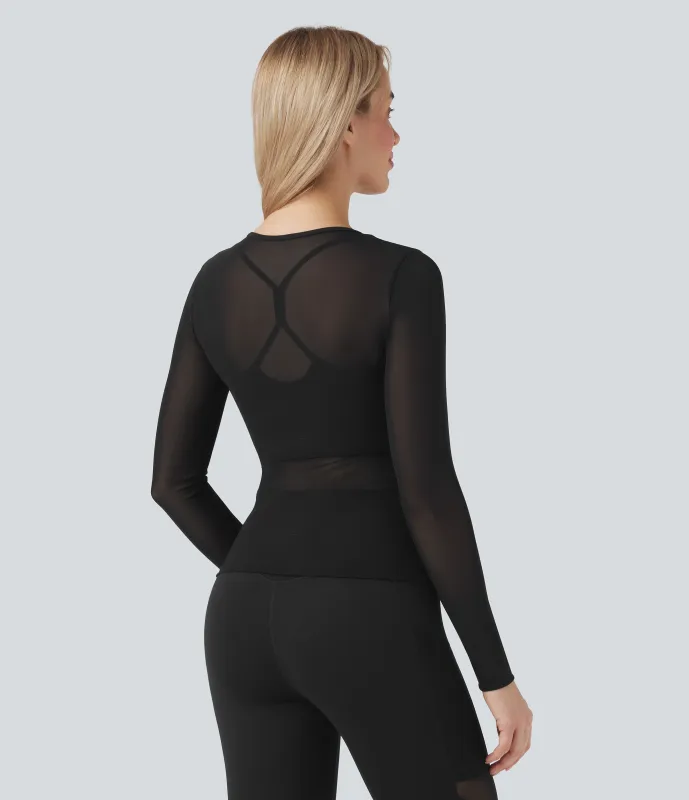 Halara Top deportivo de yoga 2 en 1 de malla en contraste, cuello redondo y manga larga - Black - XS sold by Halara