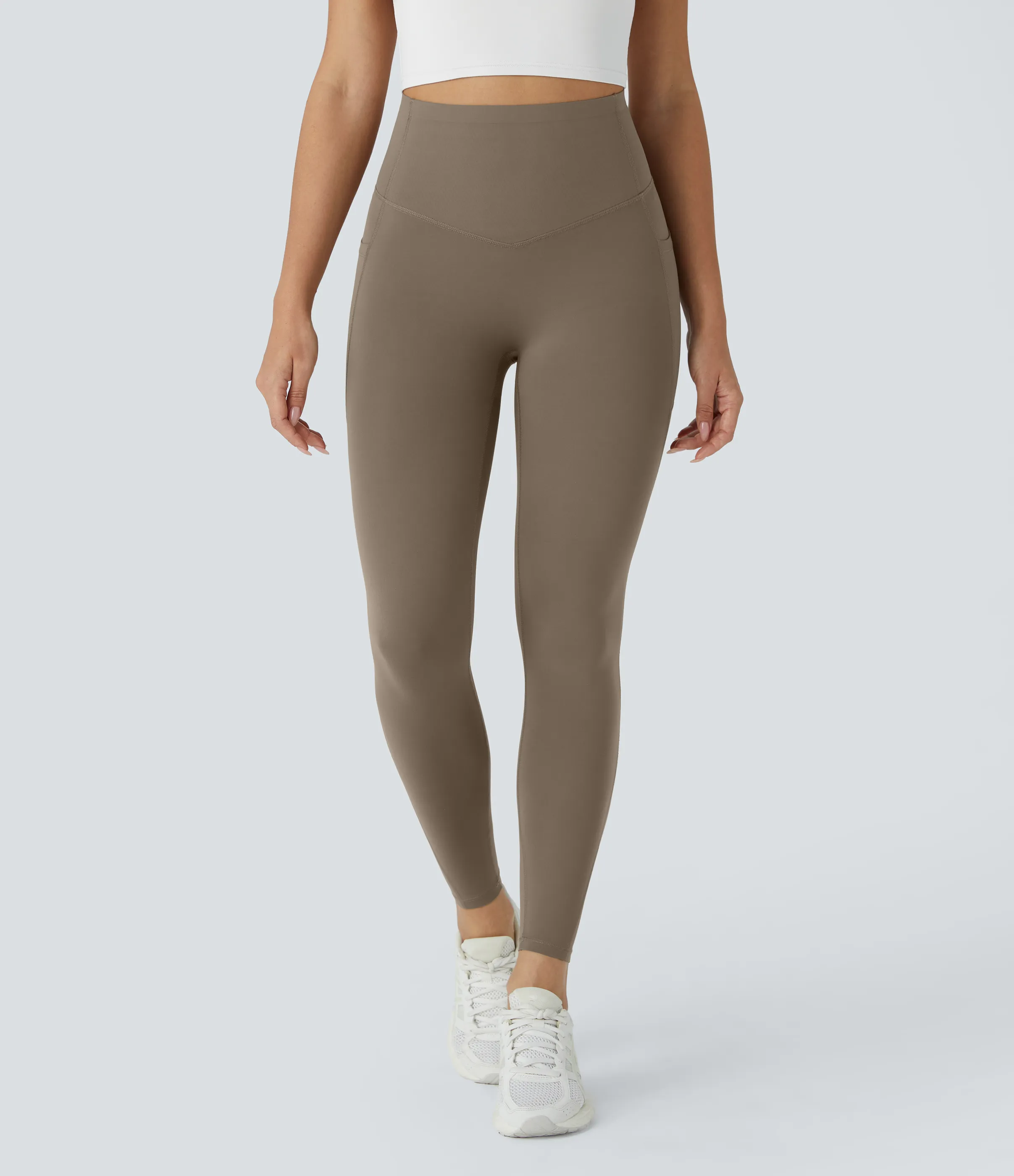 Halara Leggings SoCinched UltraSculpt tiro alto realce glúteos control abdomen bolsillo lateral moldeador - Dawn Brown - L(full_length) sold by Halara product image thumbnail 3