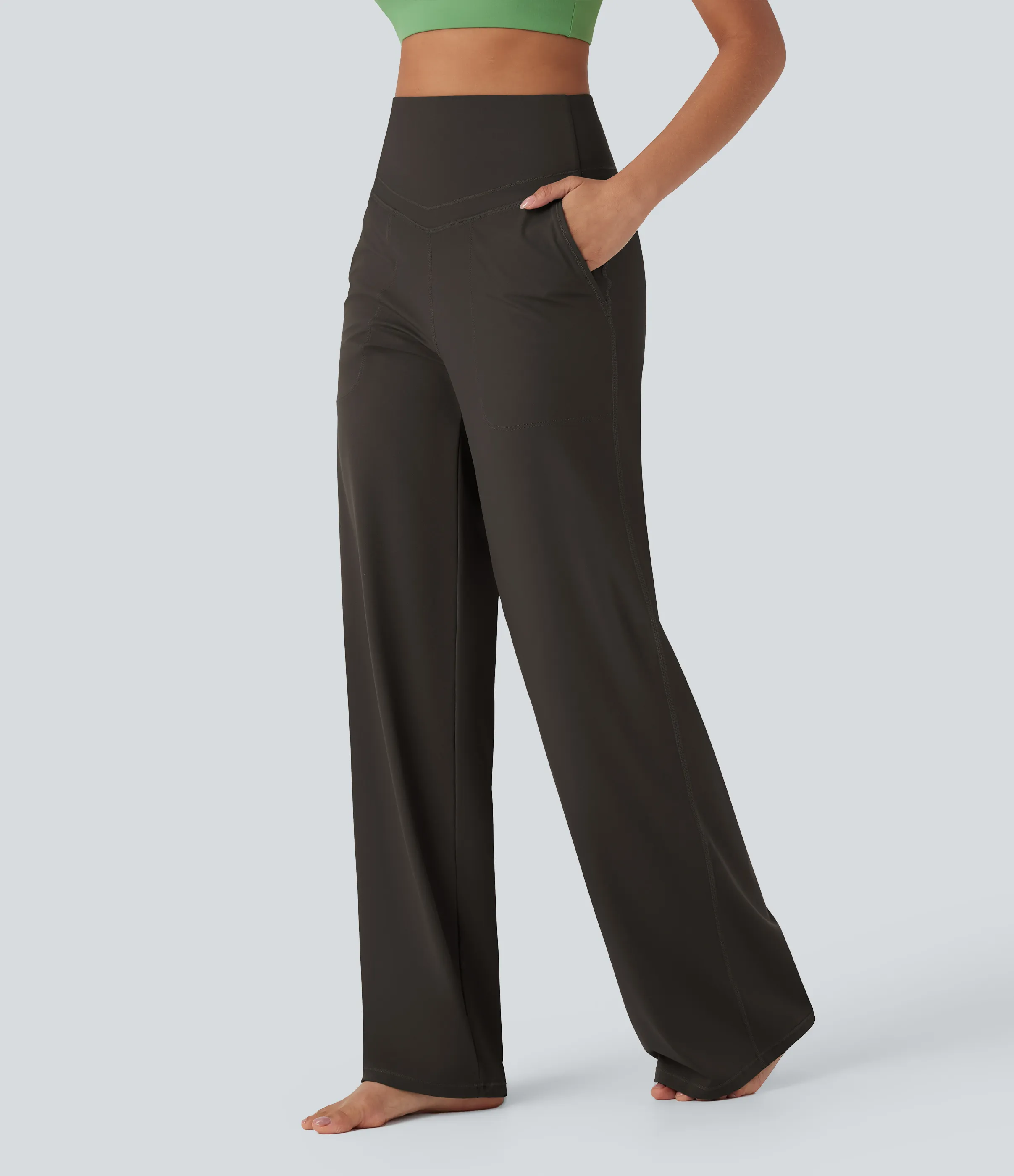 Halara Pantalones de yoga Halara UltraSculpt™ moldeadores de tiro alto con control de abdomen y pierna recta con bolsillos - Hazelnut Black - S(regular) sold by Halara product image thumbnail 4