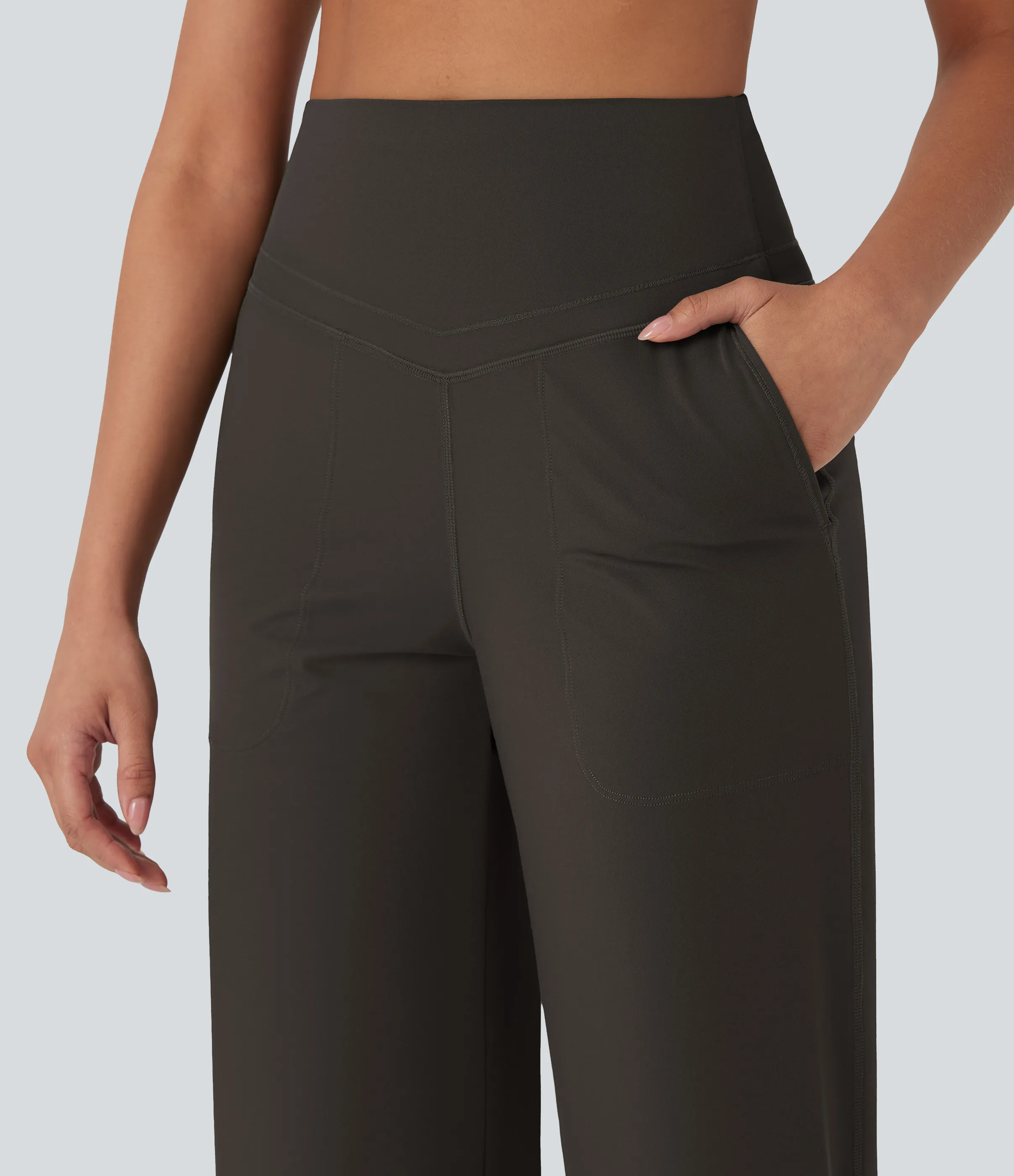 Halara Pantalones de yoga Halara UltraSculpt™ moldeadores de tiro alto con control de abdomen y pierna recta con bolsillos - Hazelnut Black - S(regular) sold by Halara product image thumbnail 5