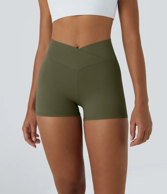 Halara Pantalón corto Softlyzero™ ciclistas yoga liso cruzado tiro alto 7.5cm - Grass Grey Green - XL sold by Halara
