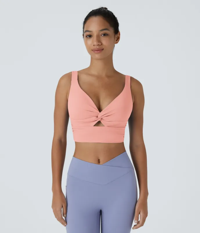 Halara Brasier deportivo de yoga SoftlyZero™ Airy de sujeción baja con abertura y tacto fresco-UPF51+ en copas D-F - Peach Melba - S sold by Halara