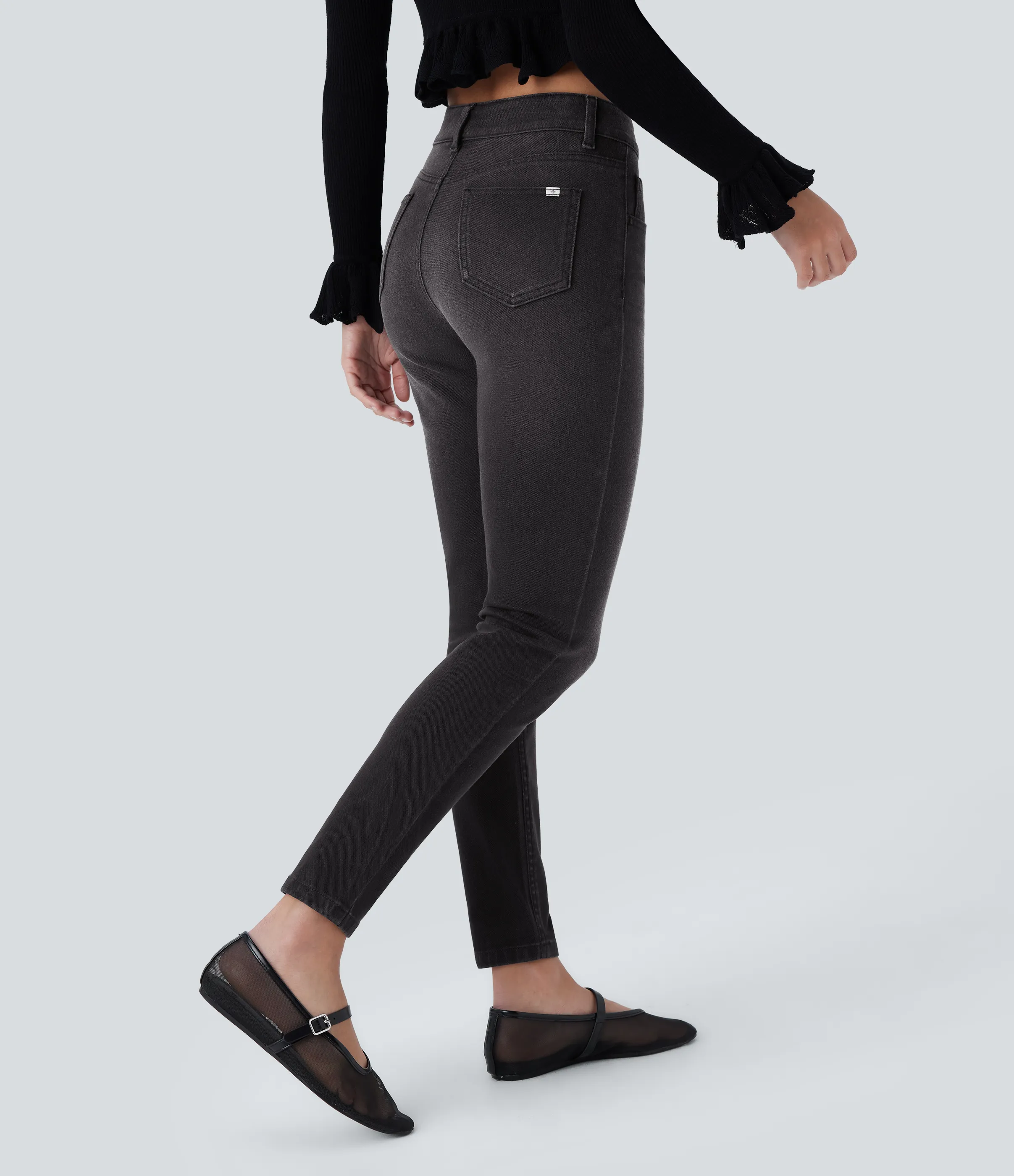 Halara Jeans Halara Flex™ Denim ajustado elástico múltiple bolsillo tiro medio - Deep Ink Black Denim - XS(regular) sold by Halara product image thumbnail 3