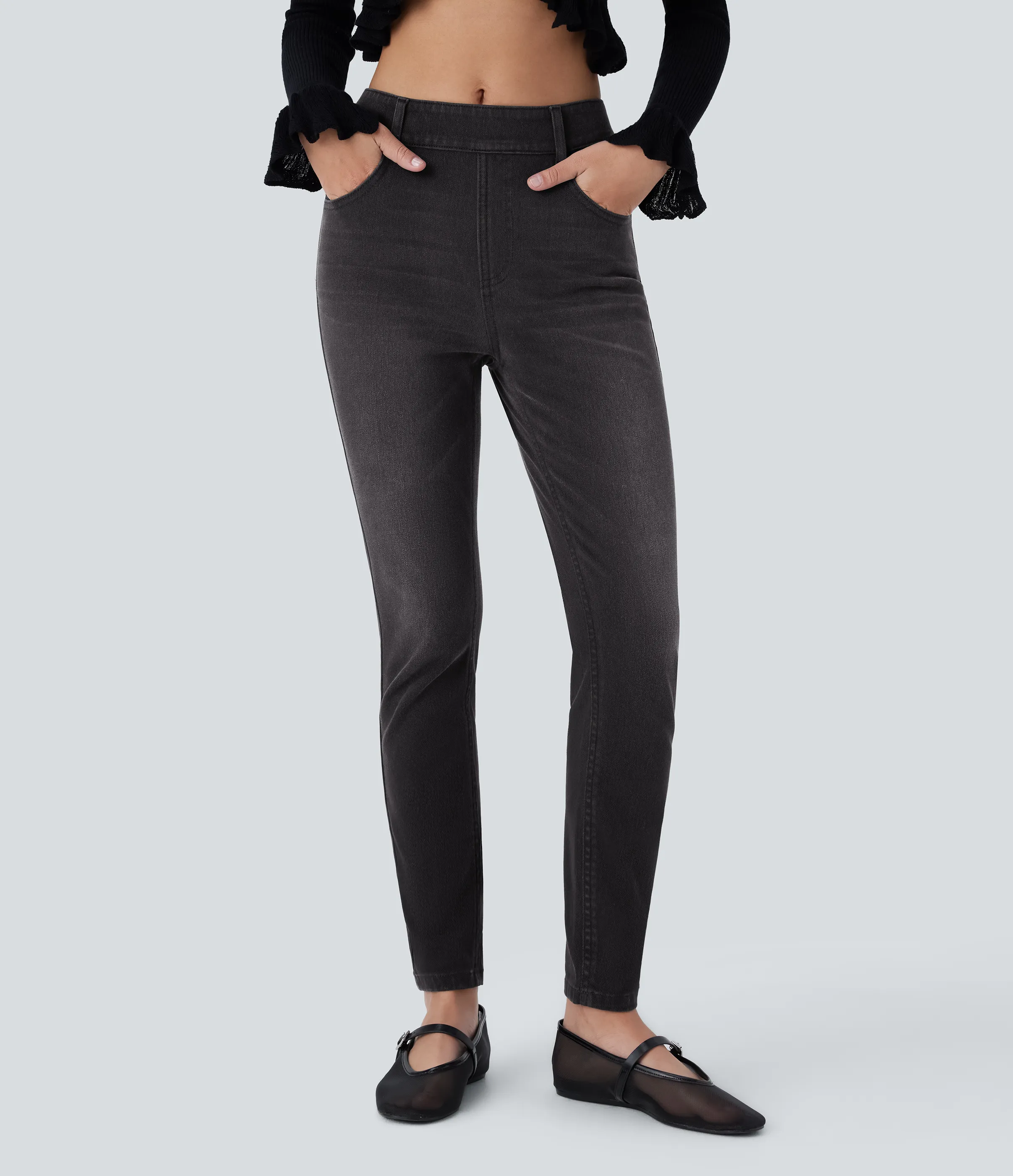 Halara Jeans Halara Flex™ Denim ajustado elástico múltiple bolsillo tiro medio - Deep Ink Black Denim - XS(regular) sold by Halara product image thumbnail 4