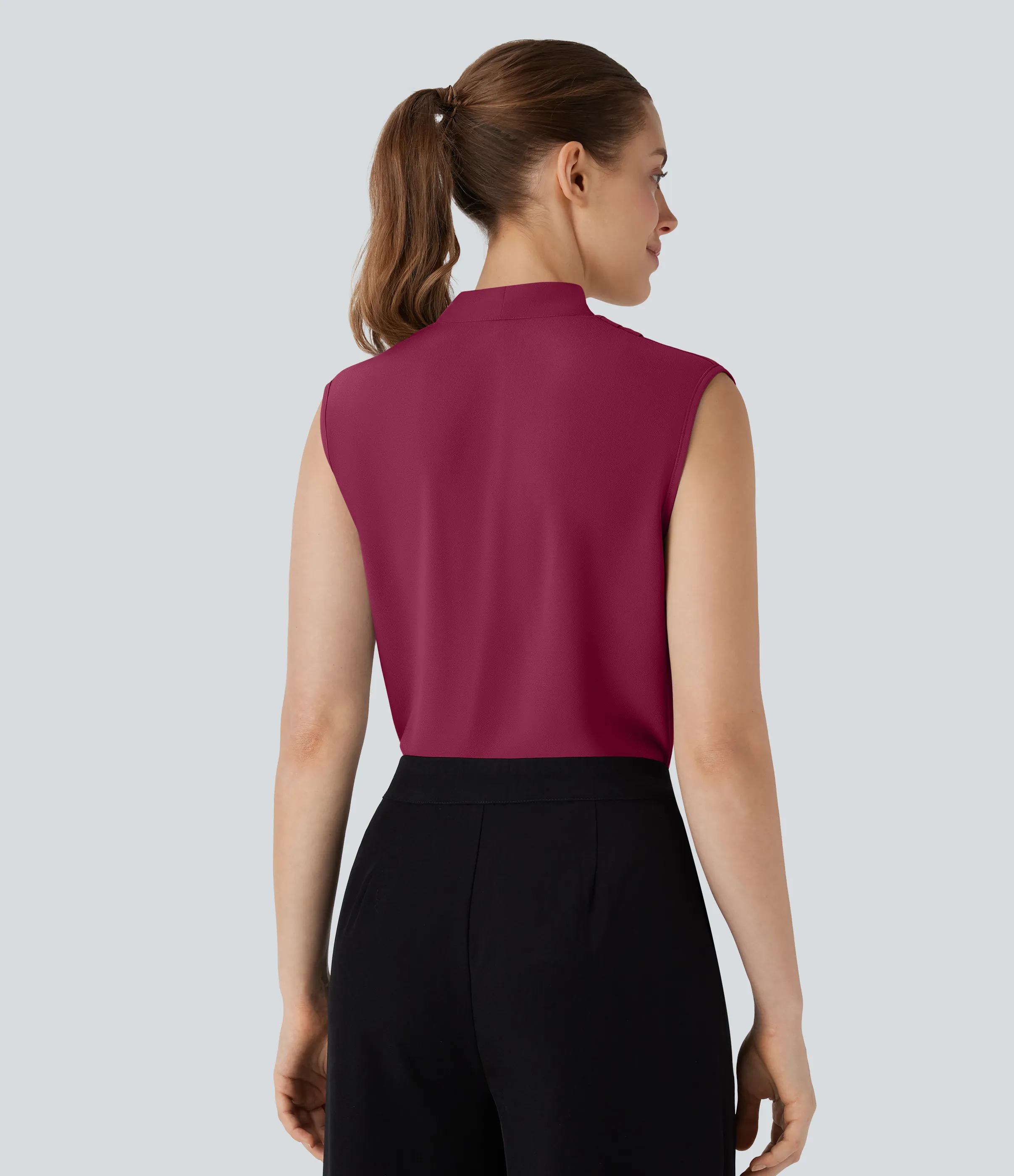 Halara Blusa oficina sin mangas cuello V - Beet Red - S sold by Halara product image thumbnail 3