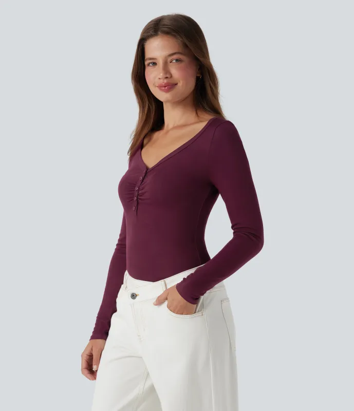Halara Top casual de manga larga con cuello henley acanalado - Maroon Banner - XL sold by Halara