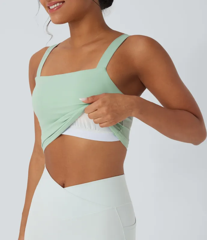 Halara Top de yoga SoftlyZero™ con escote cuadrado y sujetador incorporado - Subtle Green - XL sold by Halara