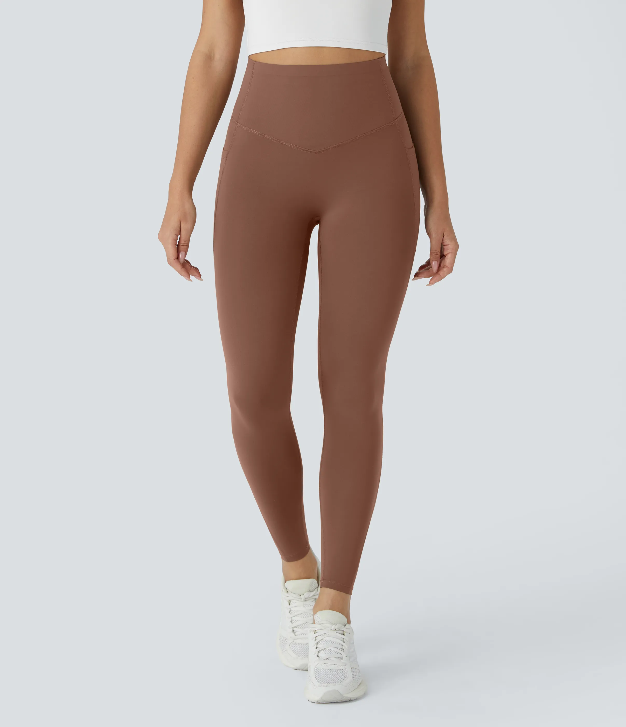 Halara Leggings SoCinched UltraSculpt tiro alto realce glúteos control abdomen bolsillo lateral moldeador - Thick Earthy Brown - M(7/8) sold by Halara product image thumbnail 3
