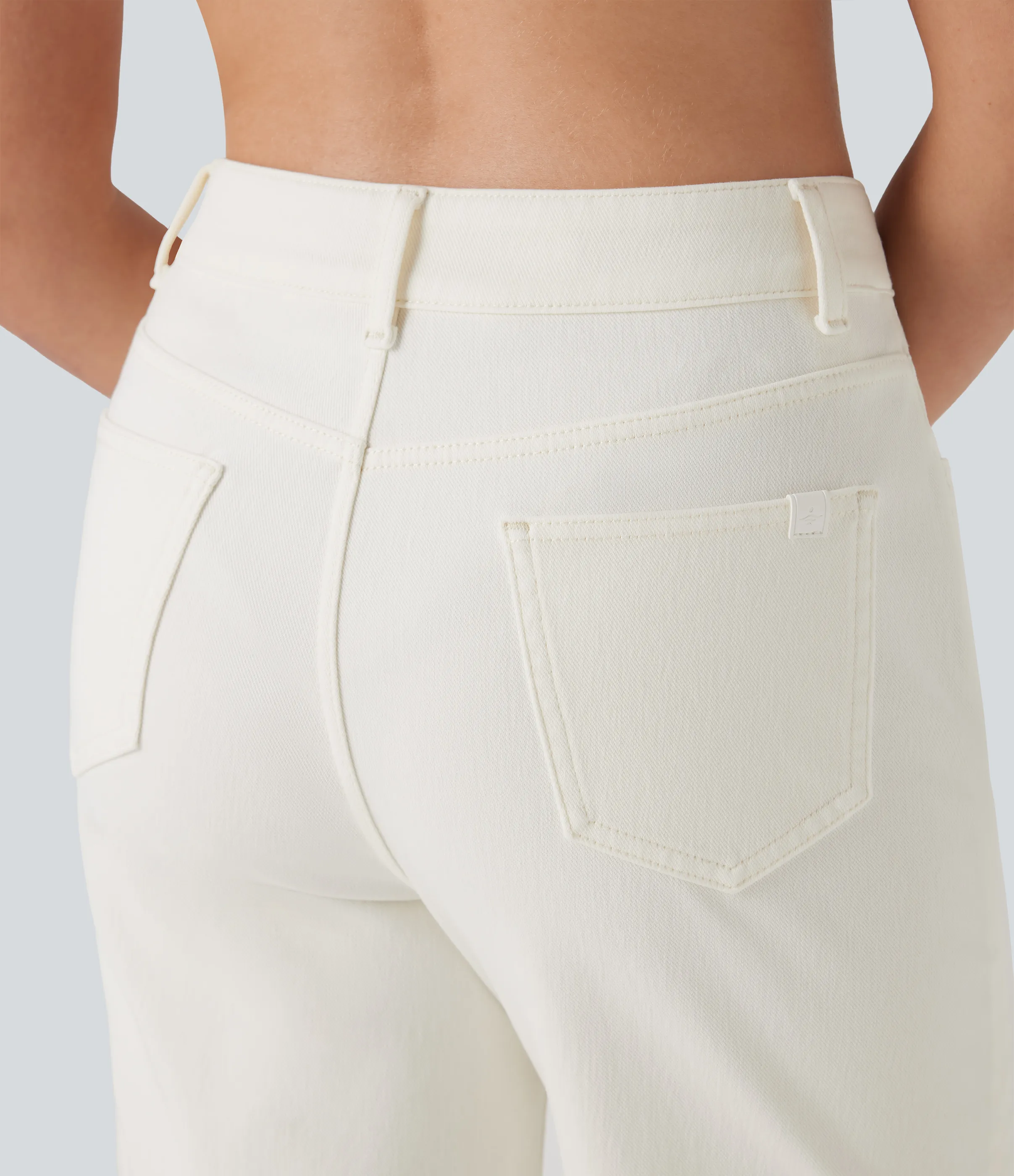 Halara Bermudas Halara Flex™ Denim mezclilla elástico lavado dobladillo enrollado múltiple bolsillo tiro alto - Bright White Denim - M(regular) sold by Halara product image thumbnail 5