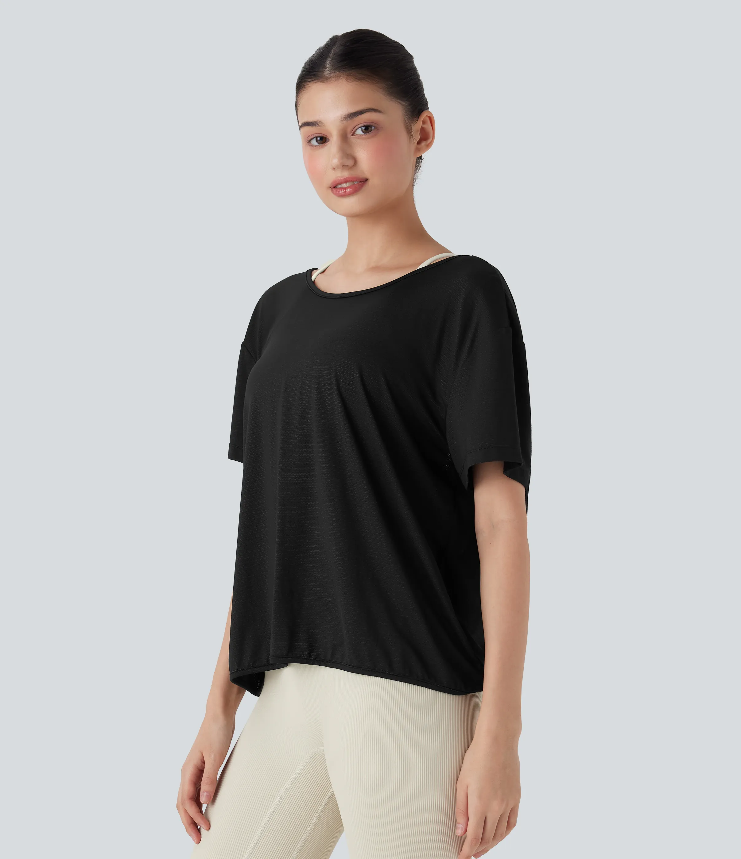 Halara Top deportivo de manga corta para yoga con espalda descubierta cruzada - Black - XS sold by Halara product image thumbnail 4