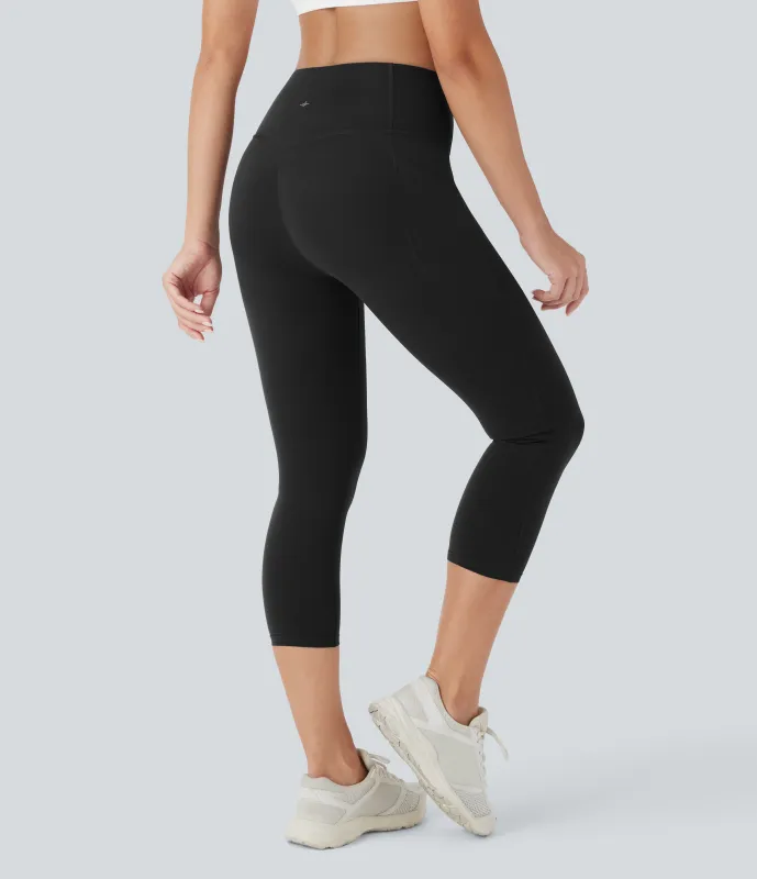 Halara Leggings capri de entrenamiento Halara UltraSculpt™ moldeadores de tiro alto efecto push-up y reductor de abdomen con bolsillos - Black - L made by Halara