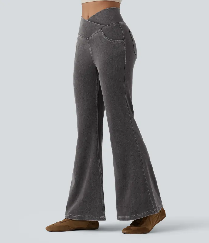 Halara Jeans Halara Flex™ Denim súper acampanado elástico lavados con bolsillo cruzado y tiro alto - Cool Gray Denim - XS(petite) sold by Halara