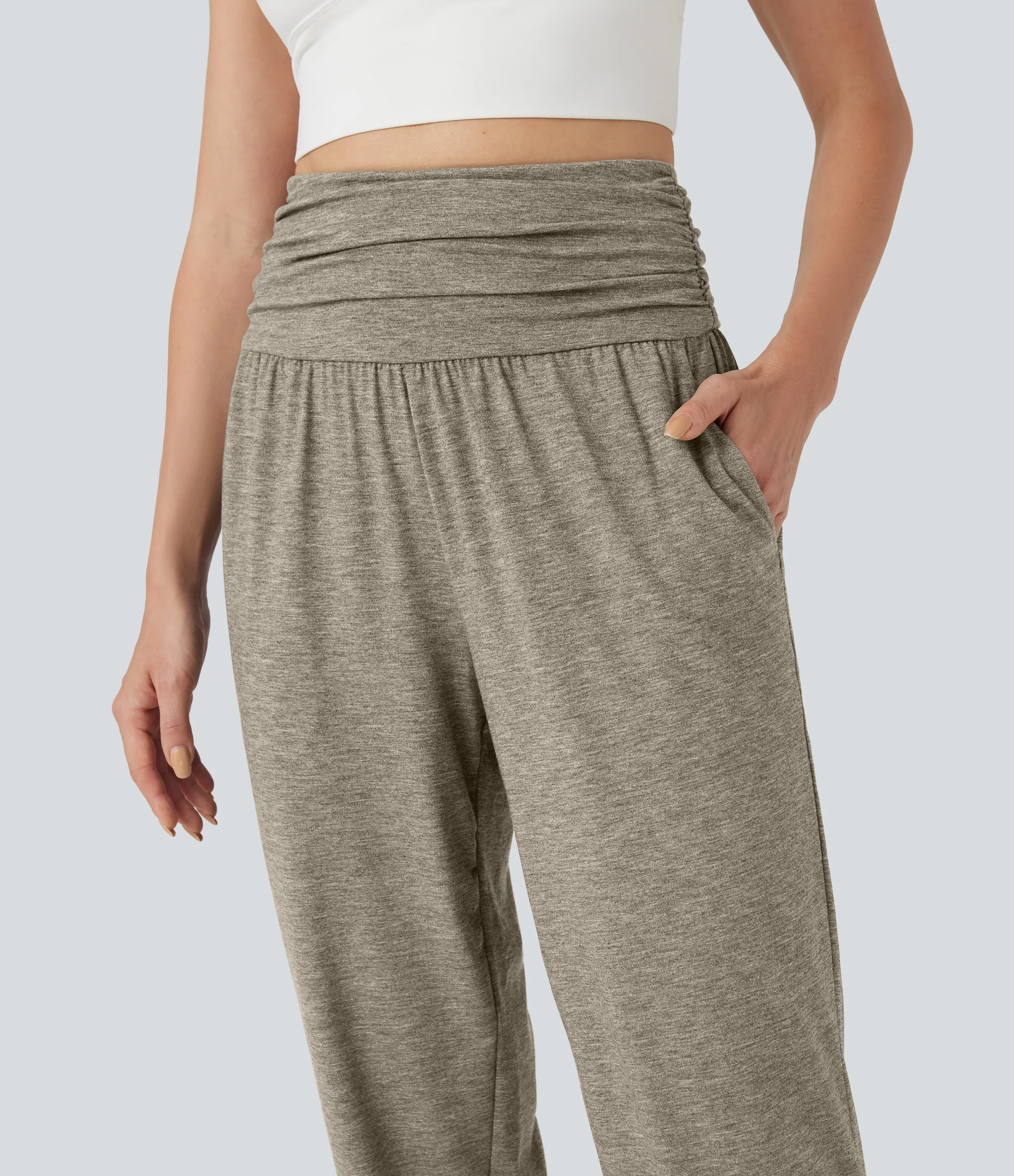 Halara Pantalones de yoga de tiro alto fruncido y jaspeados con bolsillos - Khaki Floral Yarn - M(regular) sold by Halara product image thumbnail 5