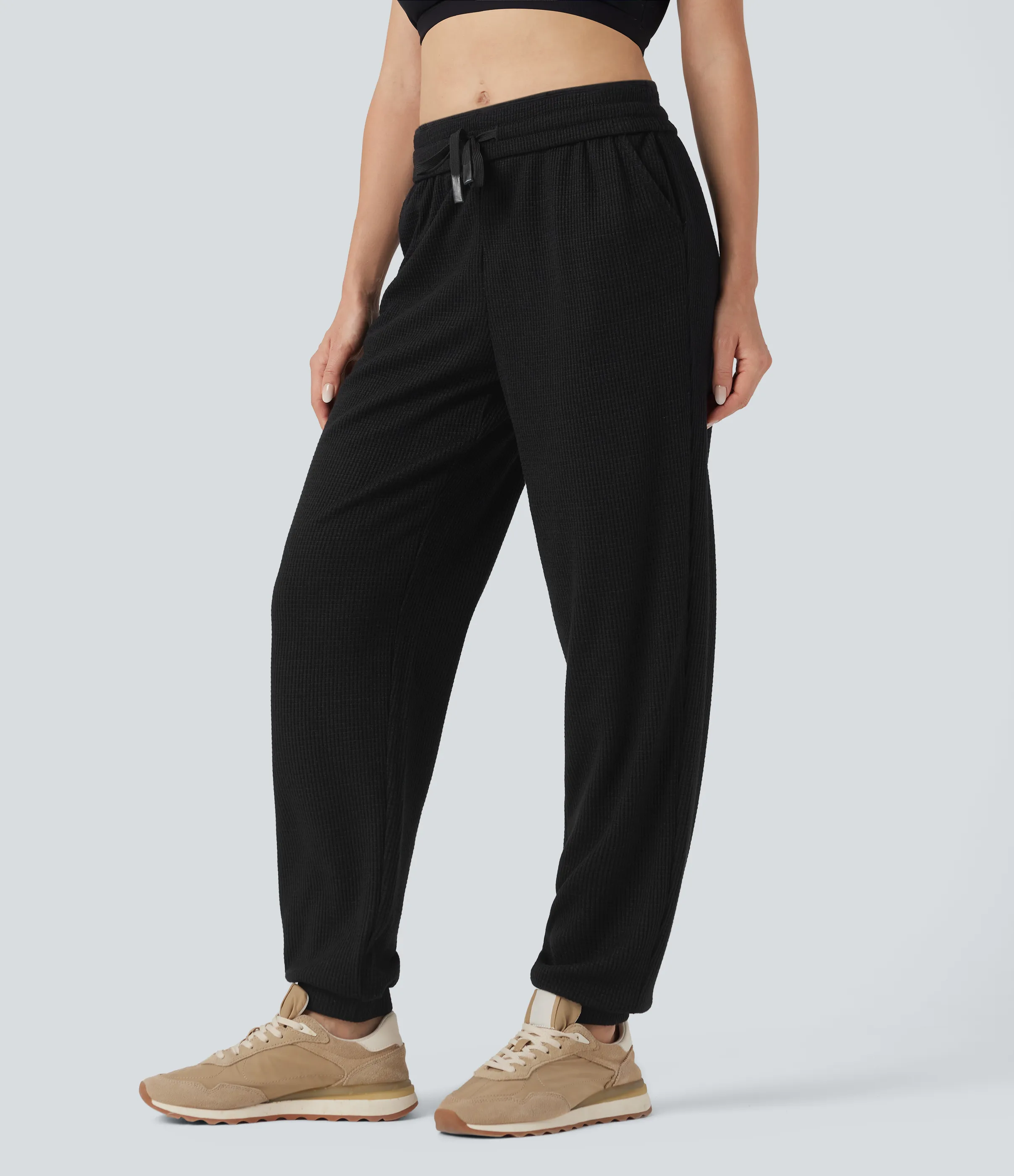 Halara Joggers casuales de tiro alto con cordón y bolsillos - Black - S(regular) sold by Halara product image thumbnail 2