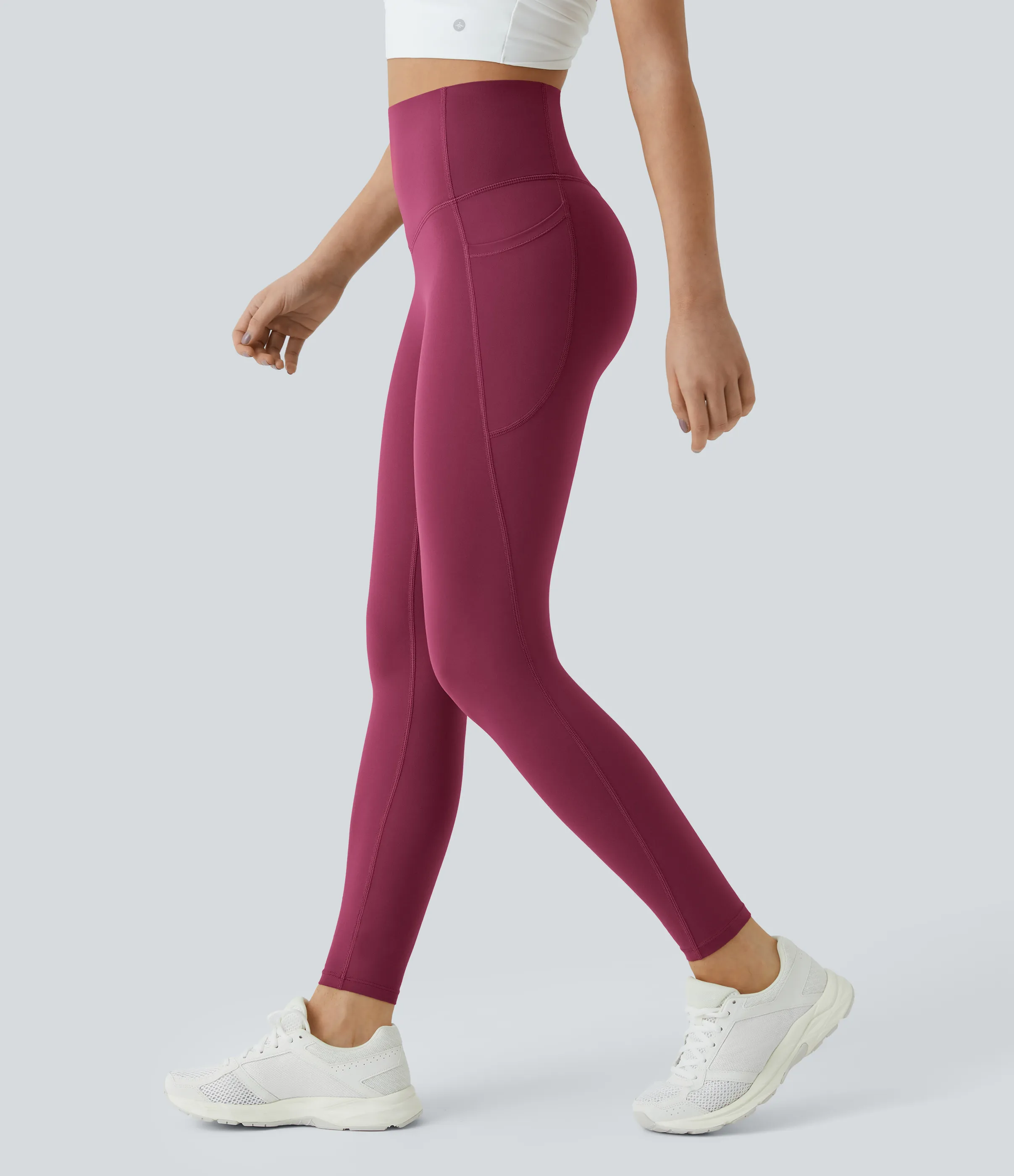 Halara Leggings SoCinched UltraSculpt entrenamiento control abdomen bolsillo lateral tiro alto - Red Plum - XS(7/8) sold by Halara