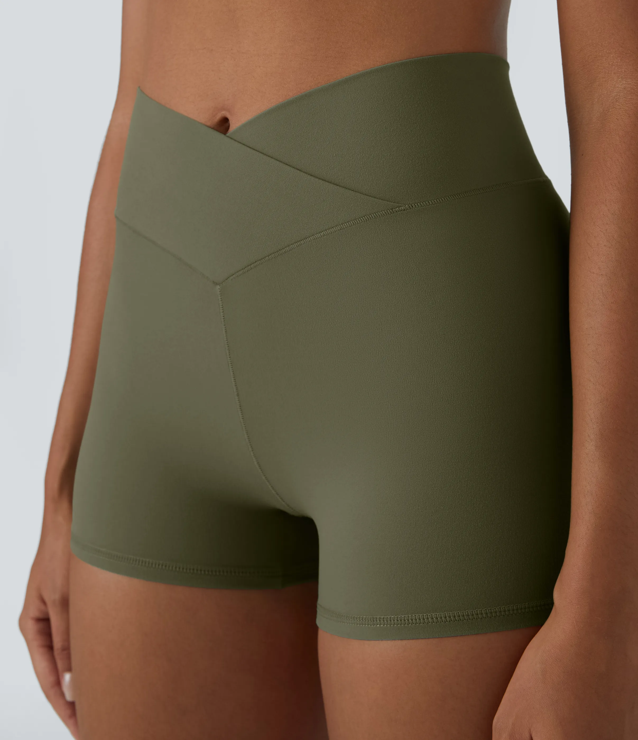 Halara Pantalón corto Softlyzero™ ciclistas yoga liso cruzado tiro alto 7.5cm - Grass Grey Green - L sold by Halara product image thumbnail 5