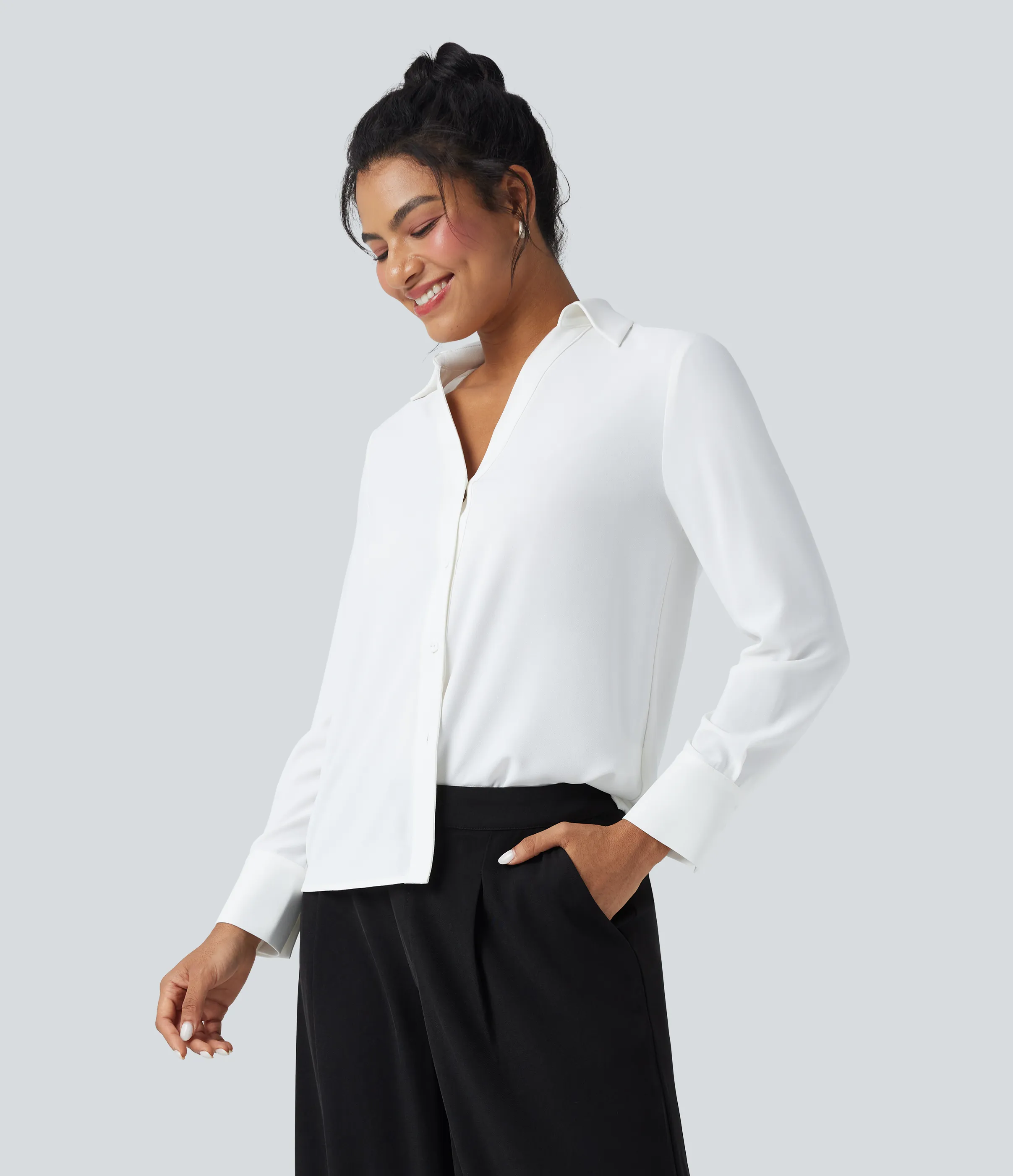 Halara Camisa de oficina de gasa de manga larga con cuello en V antiarrugas - White - S sold by Halara product image thumbnail 4