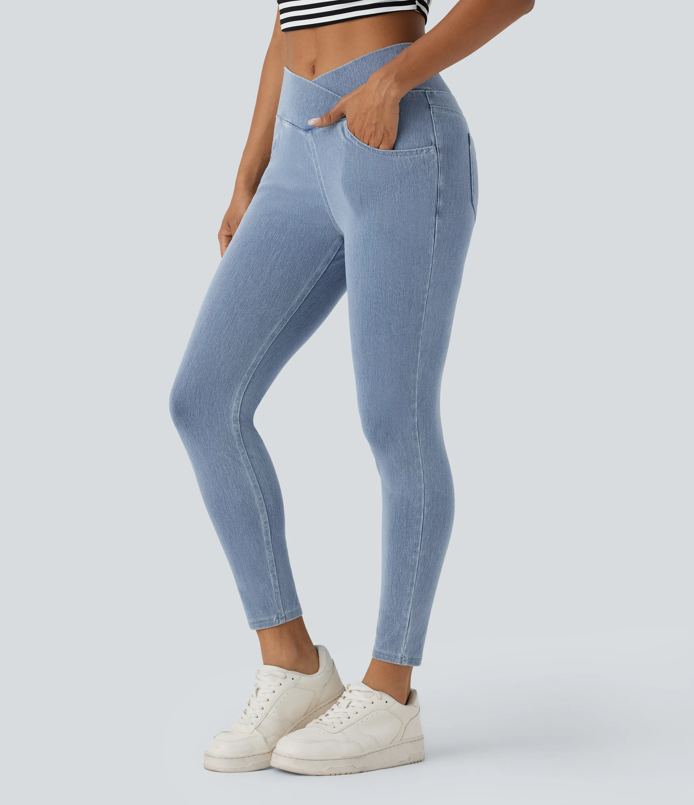 Halara Leggings Halara Flex™ Denim oficina elástico múltiple bolsillo cruzado tiro alto - Ice Crevice Denim - XS(7/8) sold by Halara
