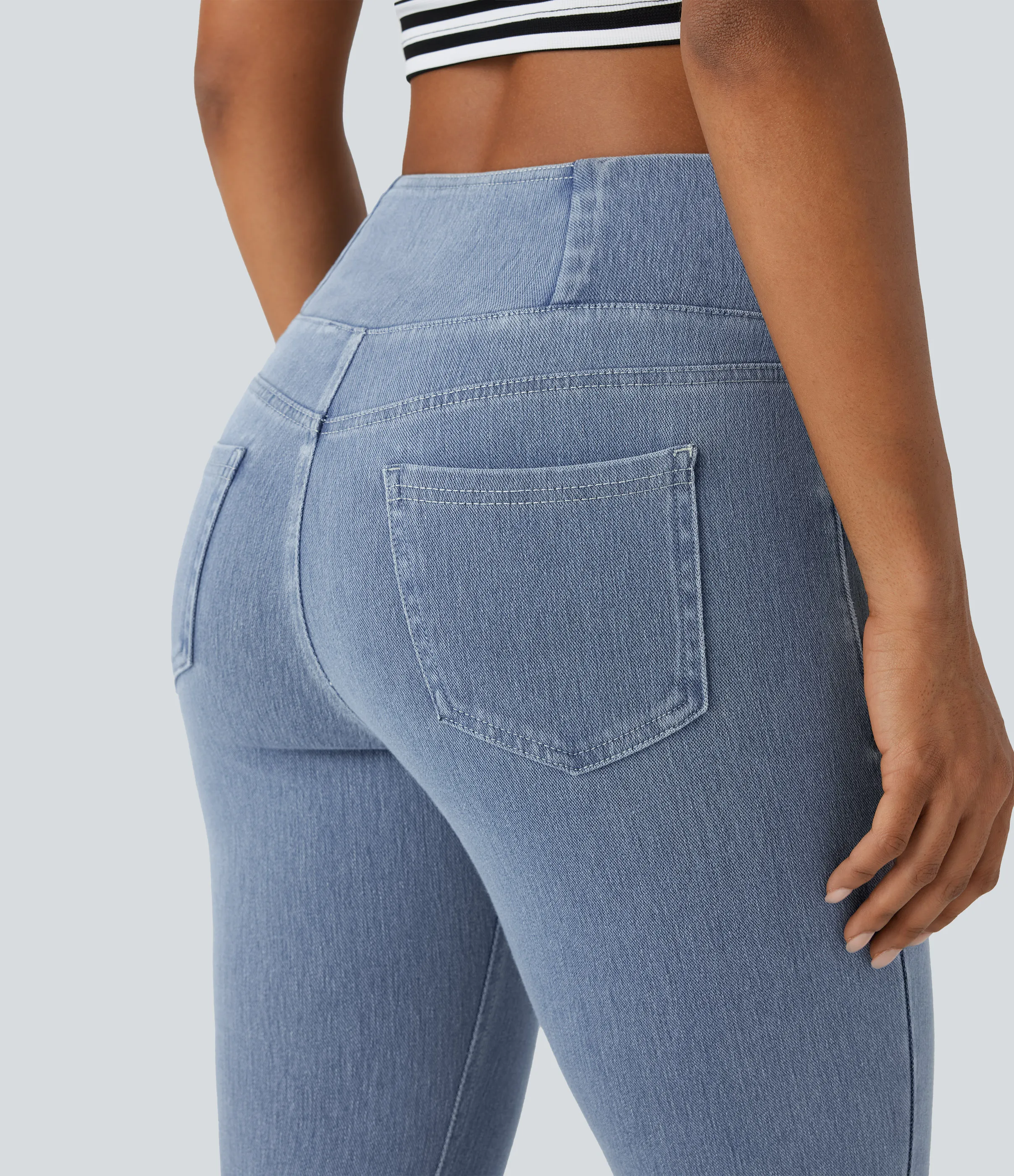 Halara Leggings Halara Flex™ Denim oficina elástico múltiple bolsillo cruzado tiro alto - Ice Crevice Denim - XS(7/8) sold by Halara product image thumbnail 5