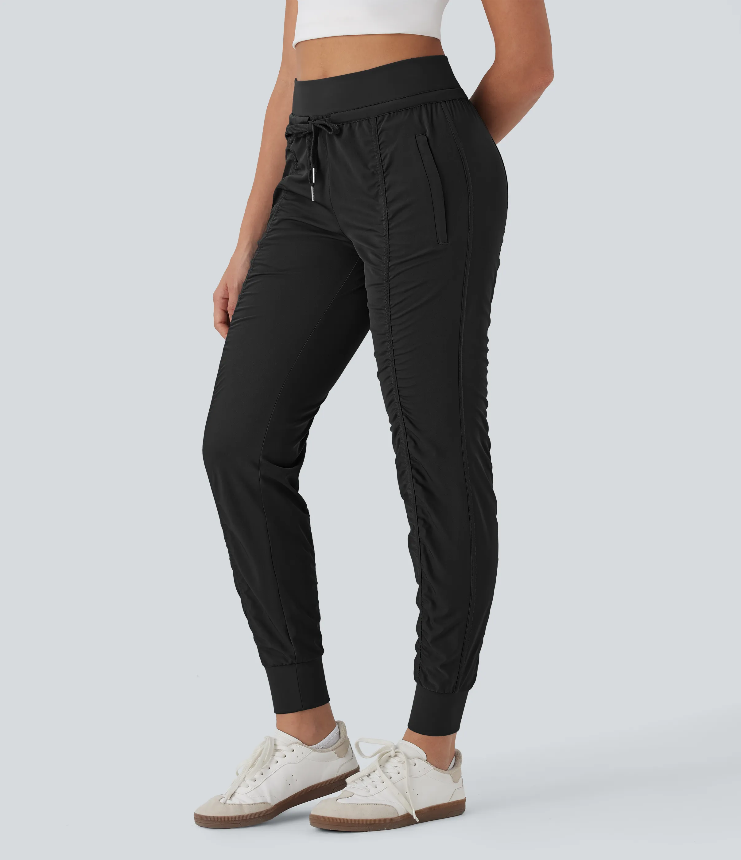 Halara Joggers de viaje de tiro alto ajustados con cordón y bolsillos laterales con cremallera - Black - XL(regular) sold by Halara product image thumbnail 4