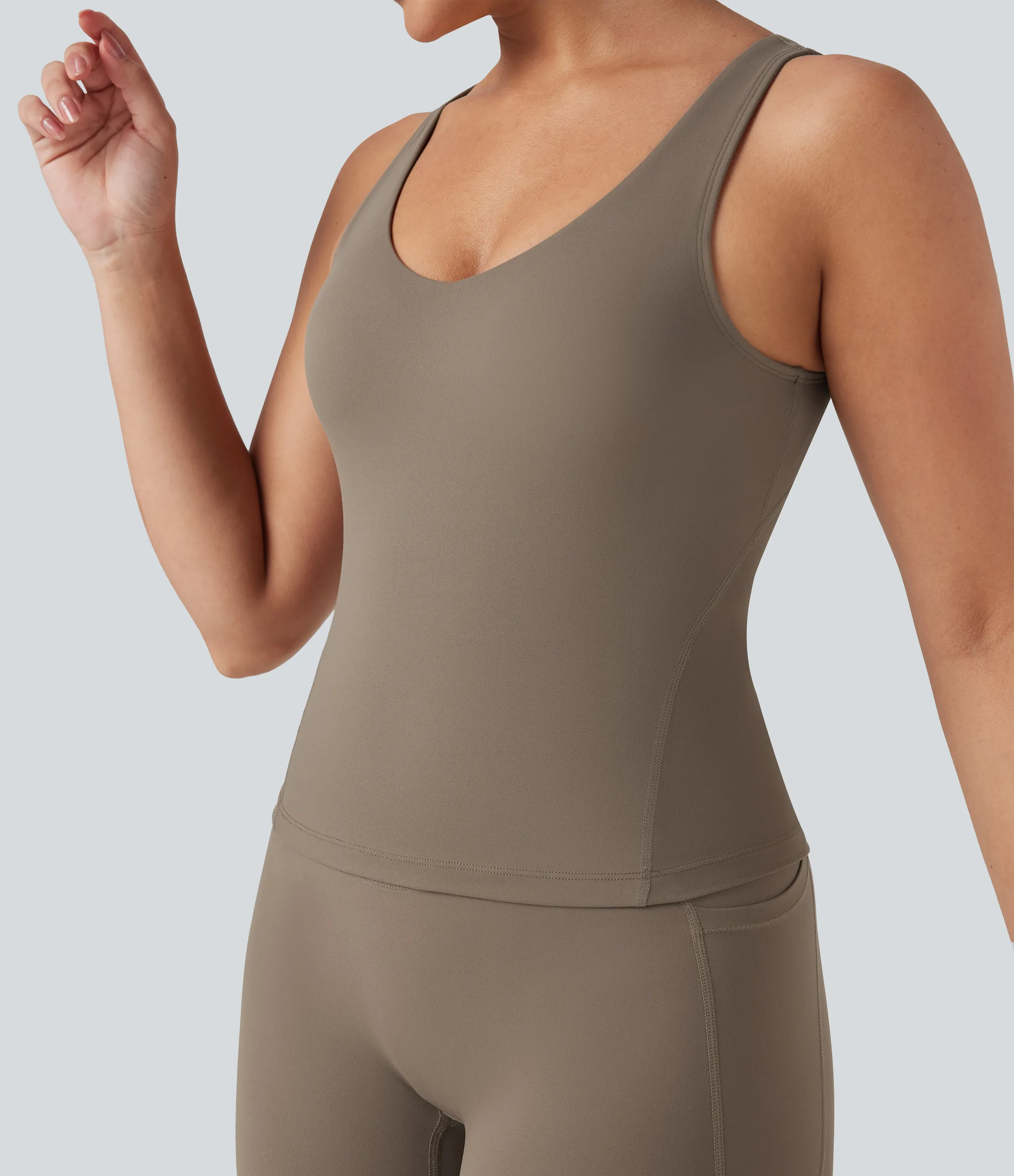 Halara Camiseta de yoga Halara UltraSculpt™ con escote en V profundo y espalda redondeada - Dawn Brown - M sold by Halara product image thumbnail 5