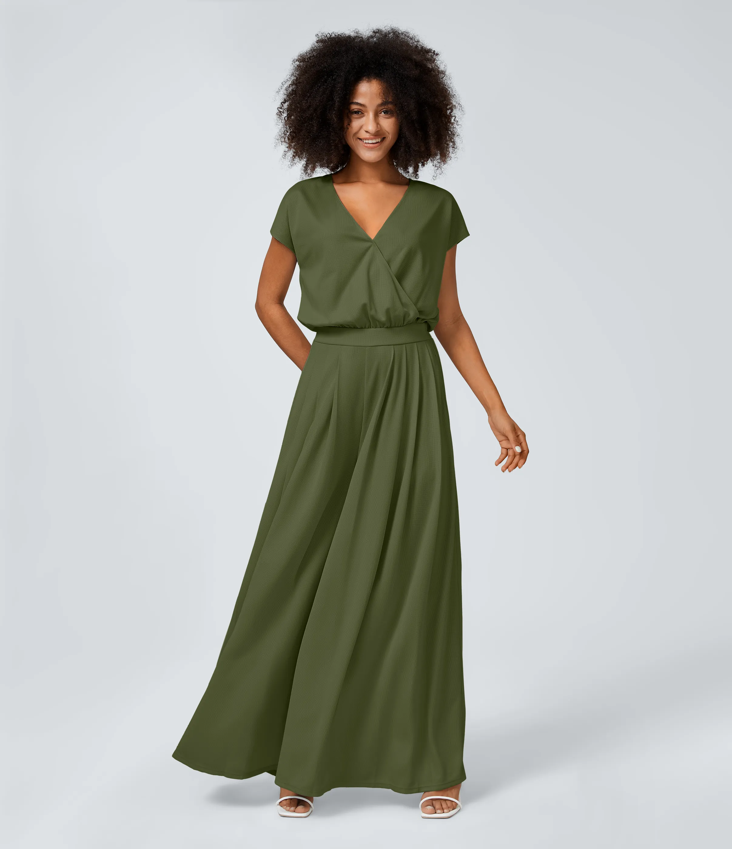 Halara Mono cuello V manga corta bolsillo lateral plisado pierna ancha - Sphagnum - M(tall) sold by Halara product image thumbnail 2