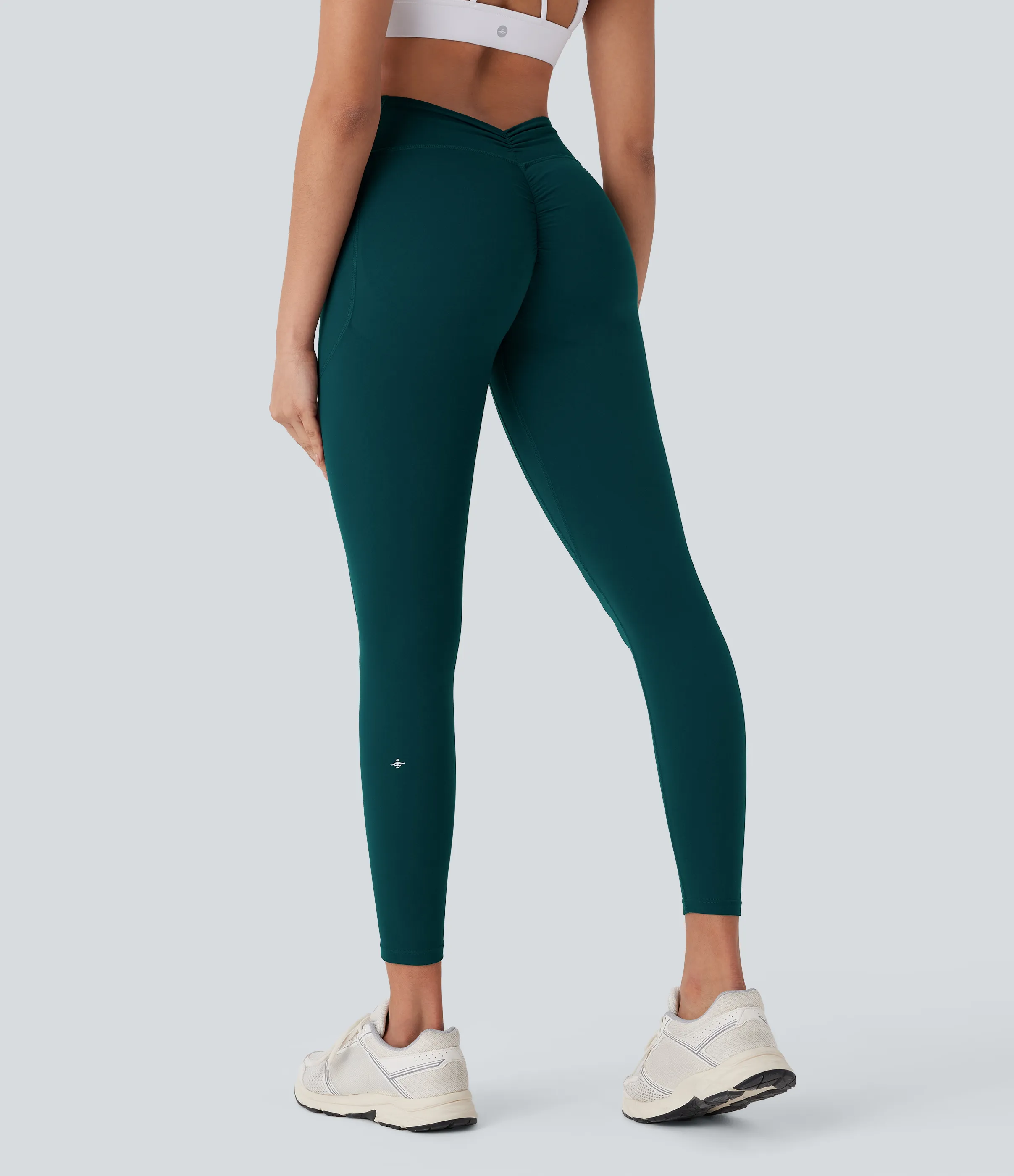 Halara Leggings Halara UltraSculpt™ SoCinched yoga moldeador tiro alto bolsillo lateral fruncido realce glúteo control abdomen - June Bug - S(7/8) sold by Halara product image thumbnail 2