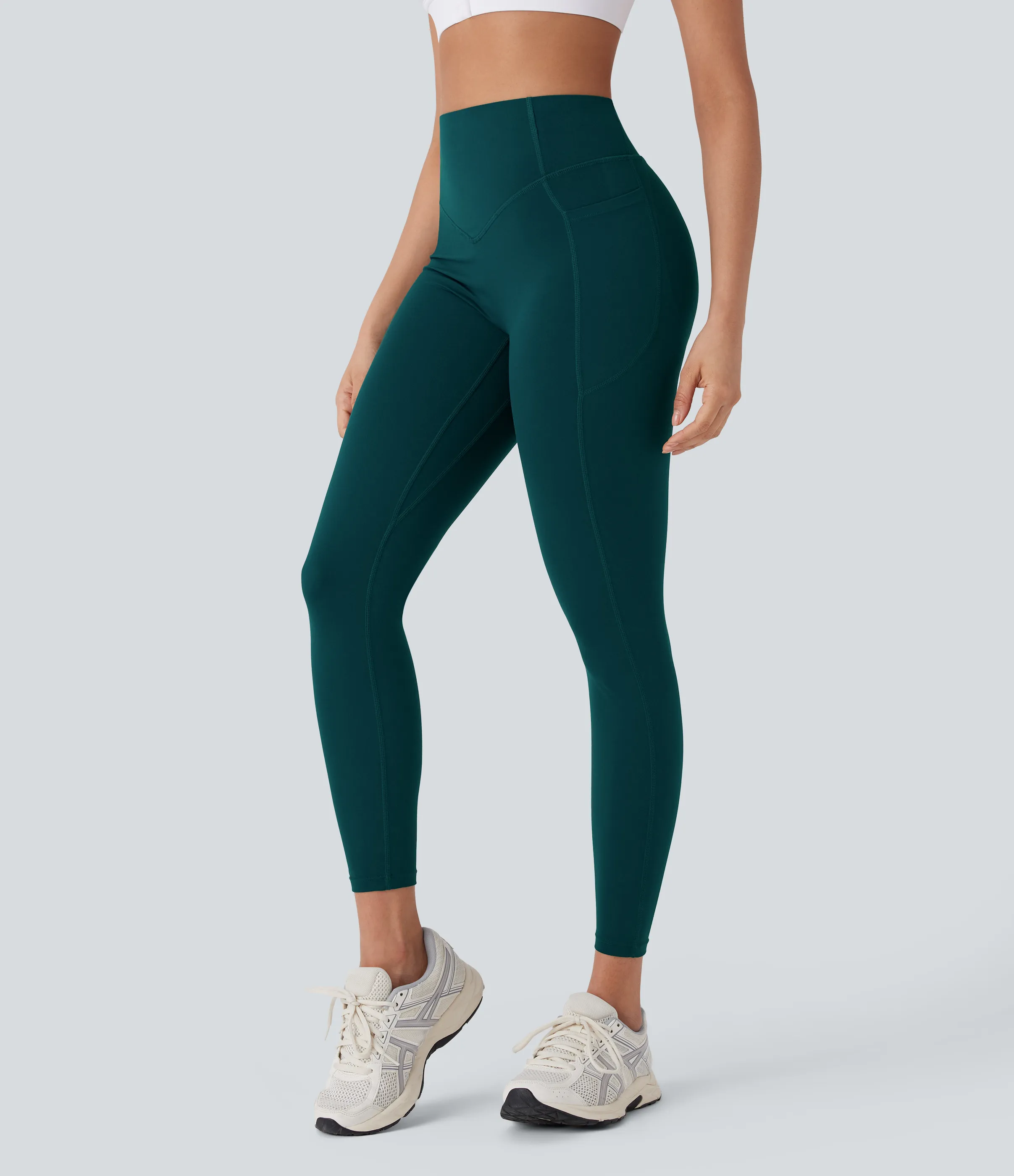 Halara Leggings Halara UltraSculpt™ SoCinched yoga moldeador tiro alto bolsillo lateral fruncido realce glúteo control abdomen - June Bug - S(7/8) sold by Halara product image thumbnail 4