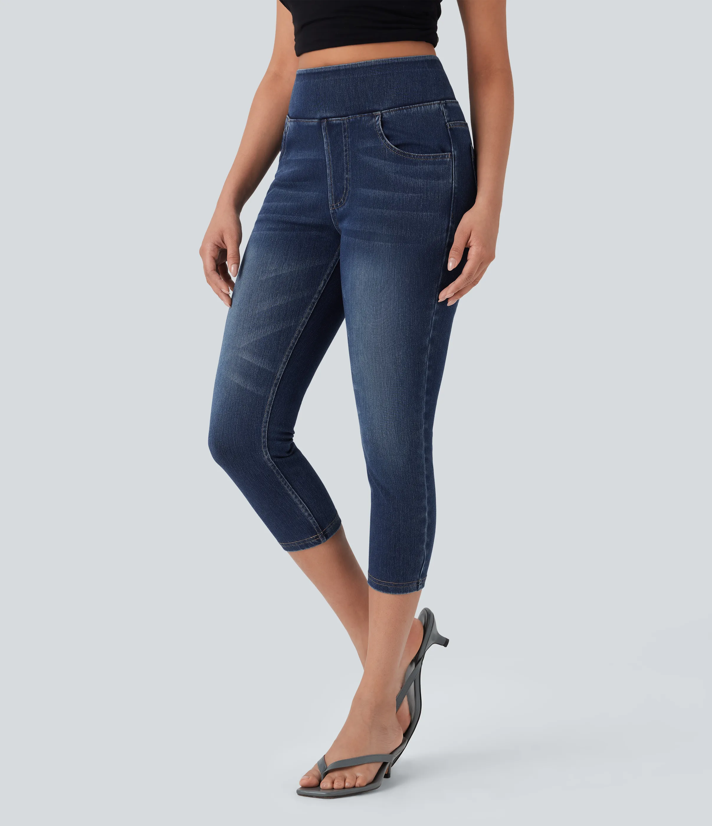 Halara Leggings capri Halara Flex™ Denim mezclilla elástica de tiro alto con bolsillos - Bright Blue Denim - M(regular) sold by Halara