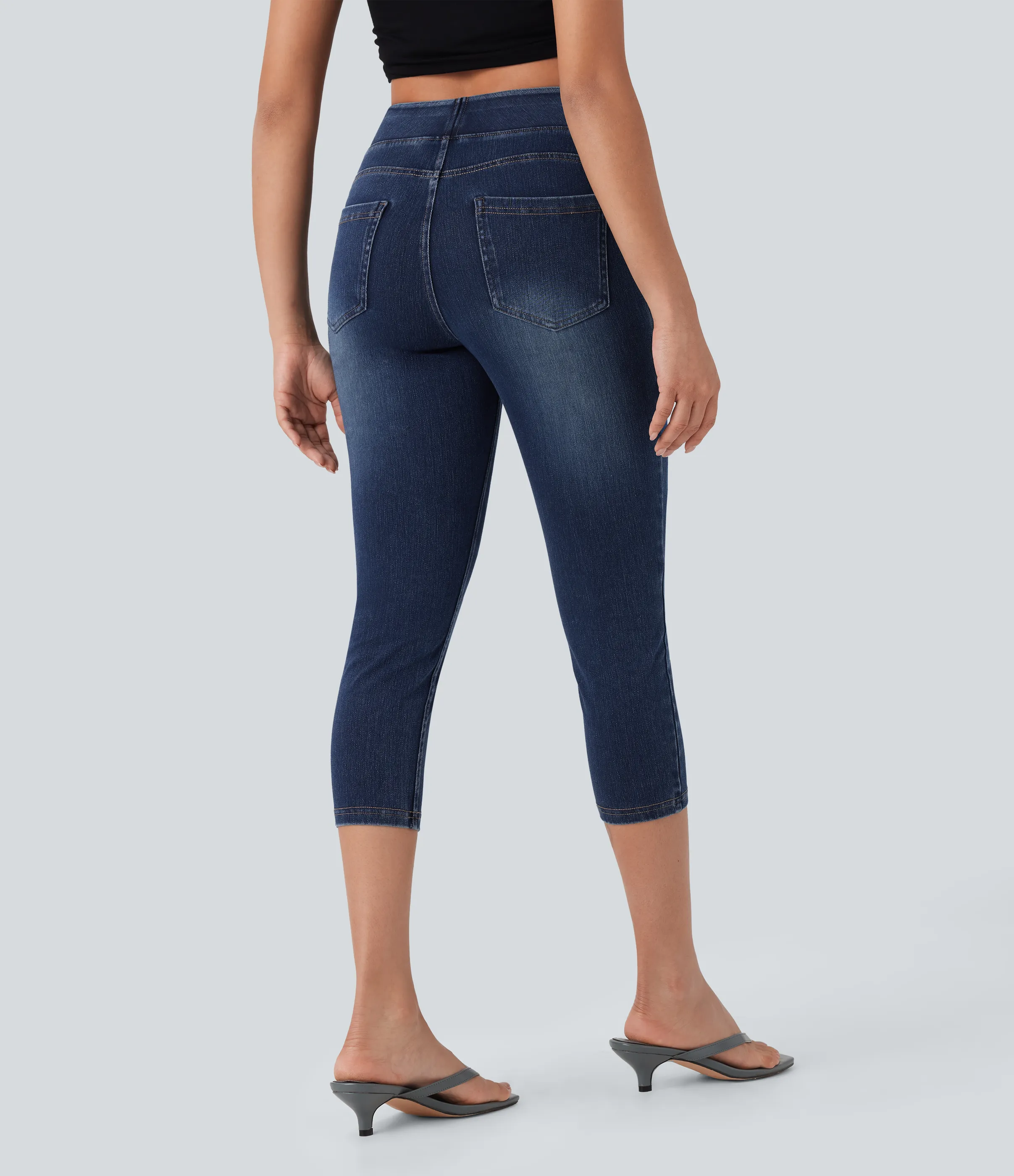 Halara Leggings capri Halara Flex™ Denim mezclilla elástica de tiro alto con bolsillos - Bright Blue Denim - M(regular) sold by Halara product image thumbnail 3