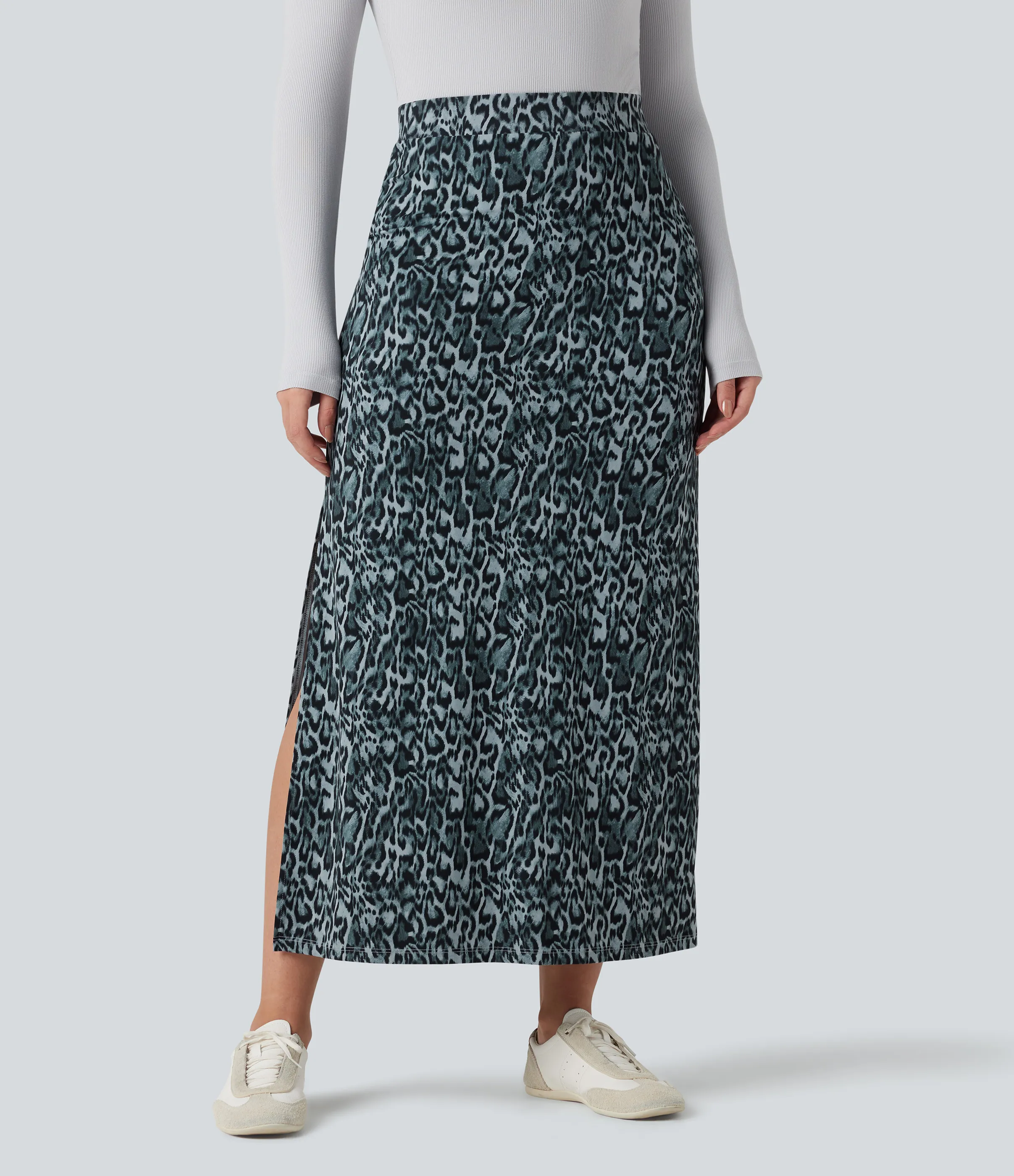 Halara Falda larga maxi UltraSculpt™ casual con abertura y tiro alto con estampado de leopardo - Black and Silver Leopard Print - XS(regular) sold by Halara product image thumbnail 2