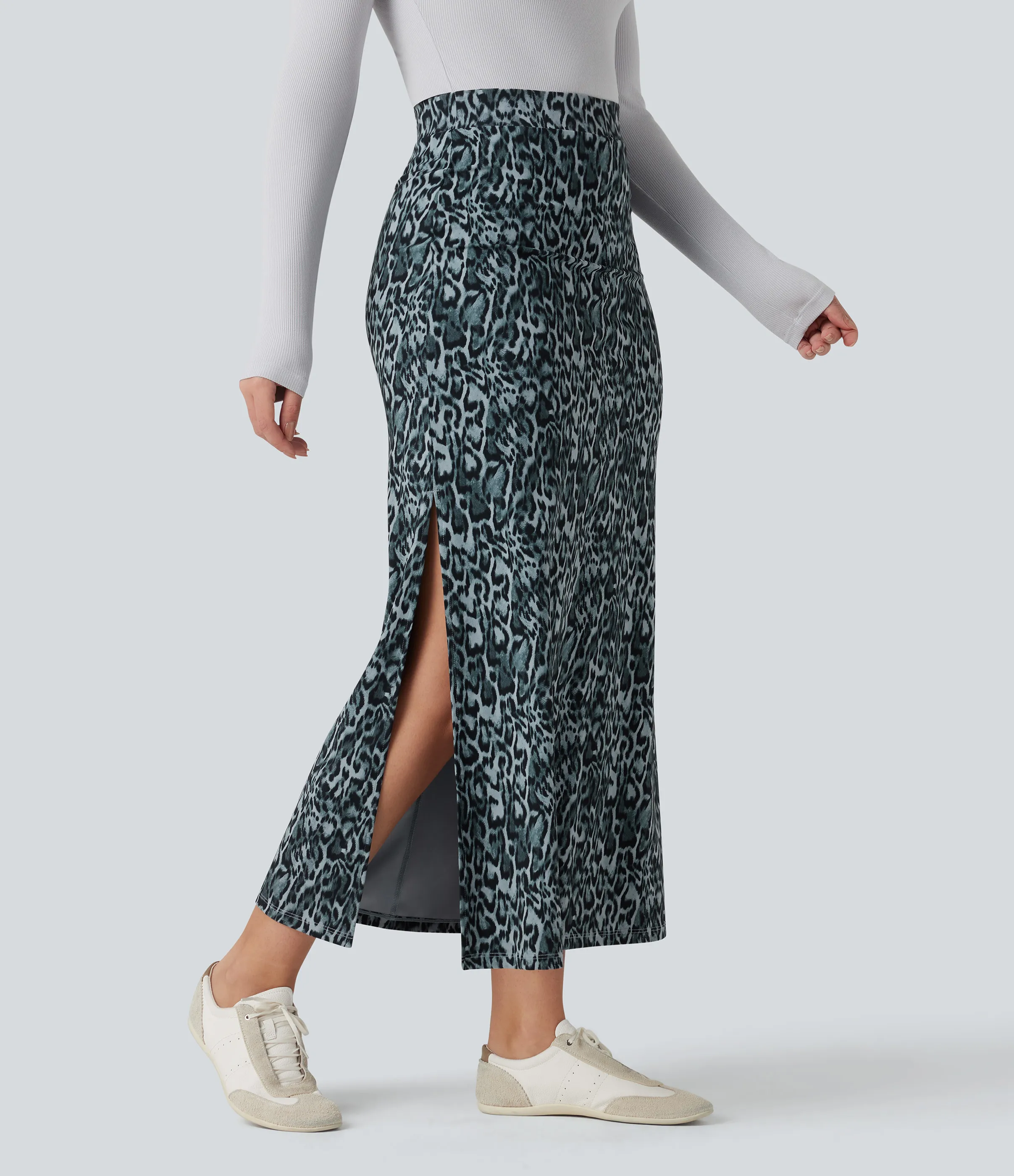 Halara Falda larga maxi UltraSculpt™ casual con abertura y tiro alto con estampado de leopardo - Black and Silver Leopard Print - XS(regular) sold by Halara product image thumbnail 4