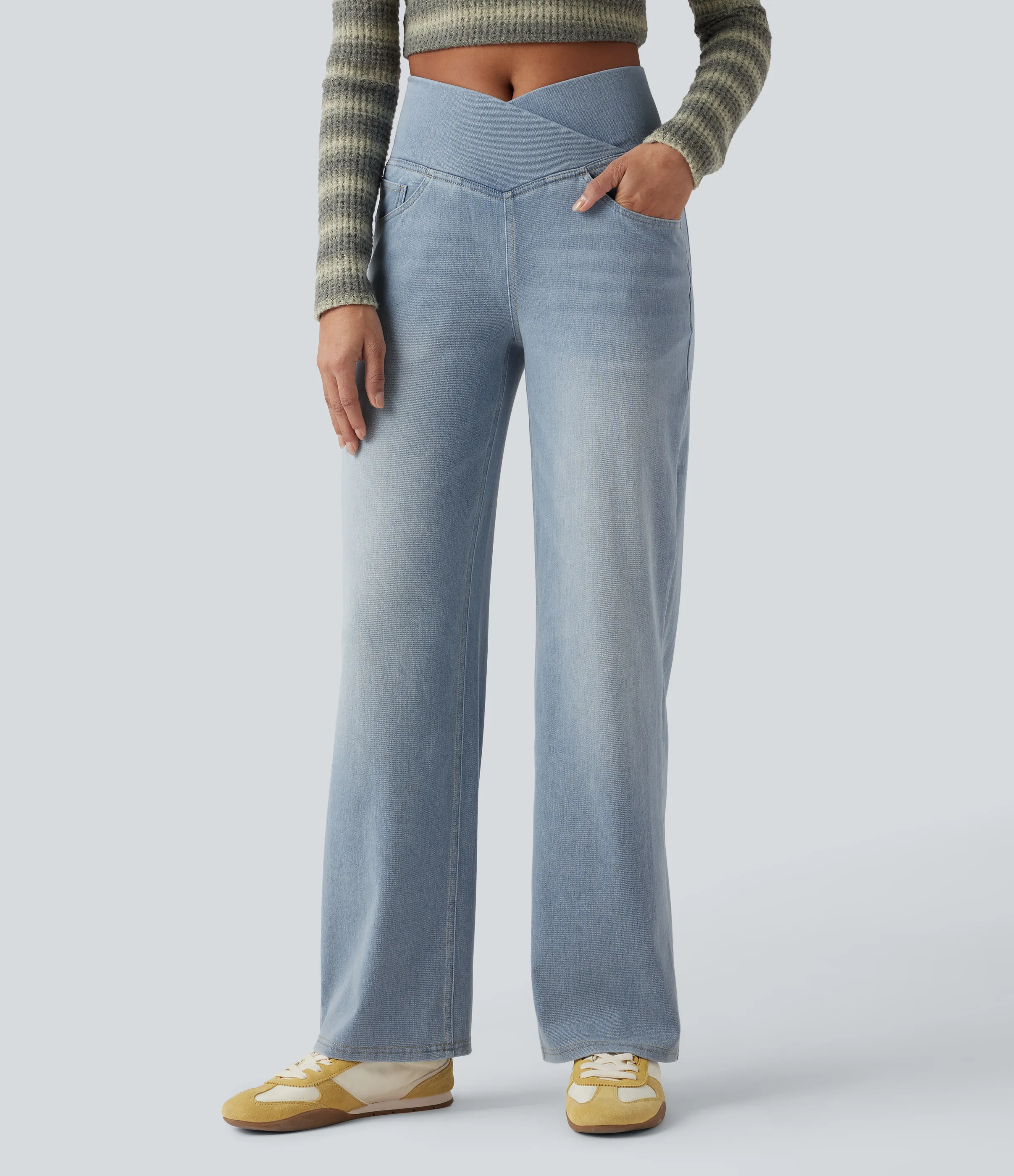 Halara Jeans casuales rectos con control de abdomen de tiro alto cruzado y bolsillos, estilo Halara Flex™ SoCinched - Ice Water Denim - S(regular) sold by Halara product image thumbnail 2