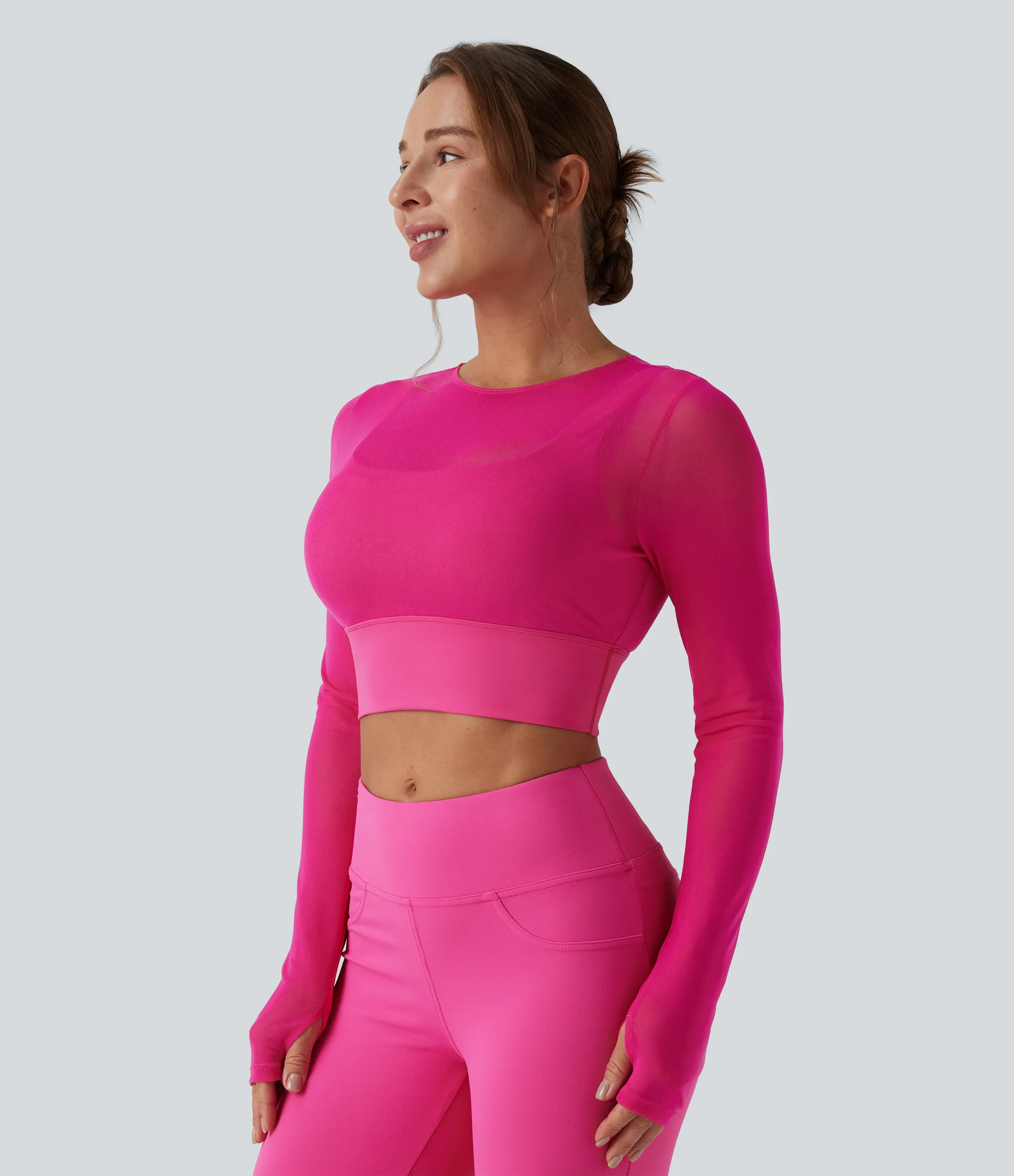 Halara Top deportivo de yoga 2 en 1 de manga larga con abertura para el pulgar y malla en contraste - Magenta - M sold by Halara product image thumbnail 4