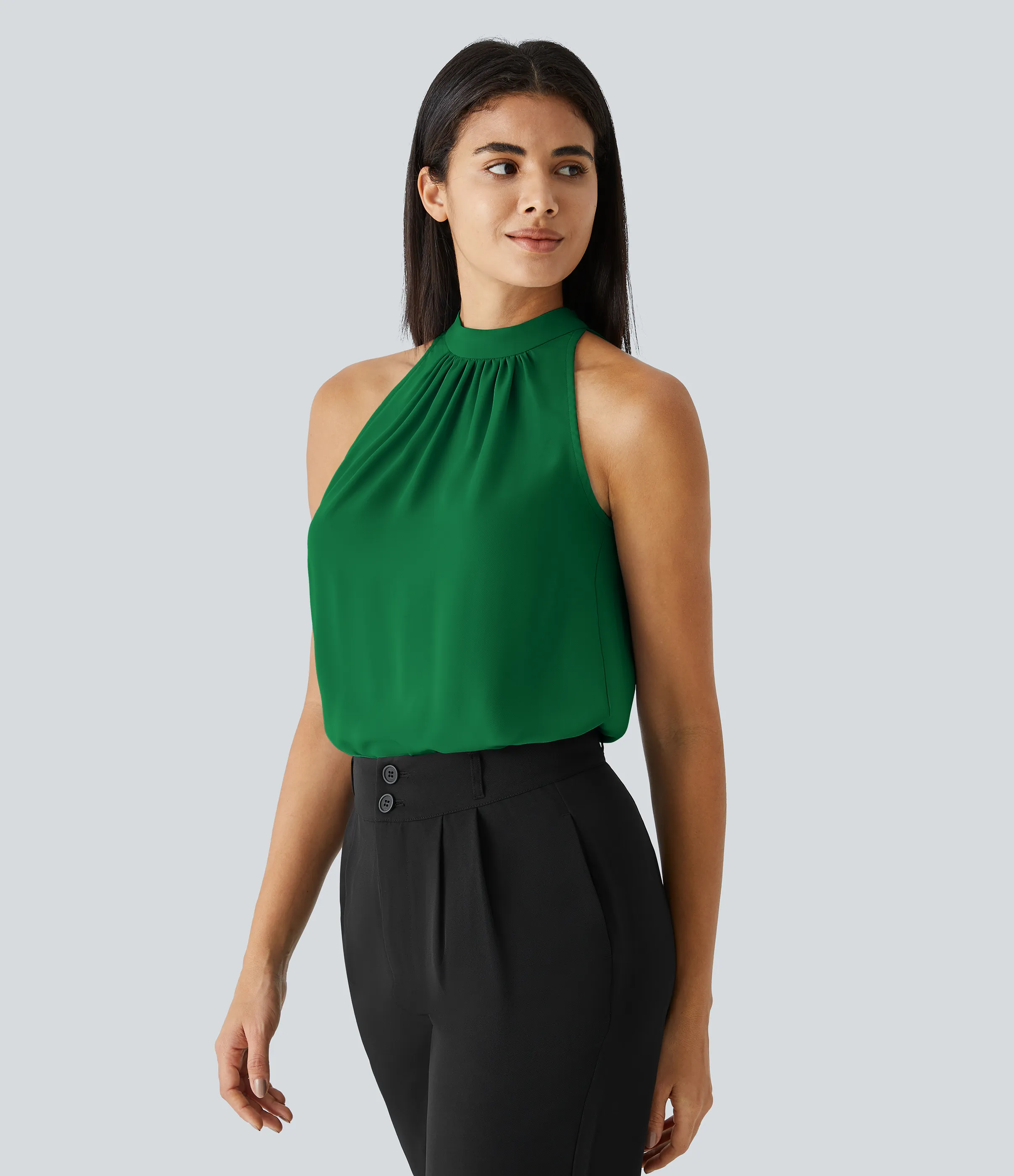 Halara Blusa oficina dobladillo curvado sin manga plisada abertura espalda halter - Abundant Green - L sold by Halara