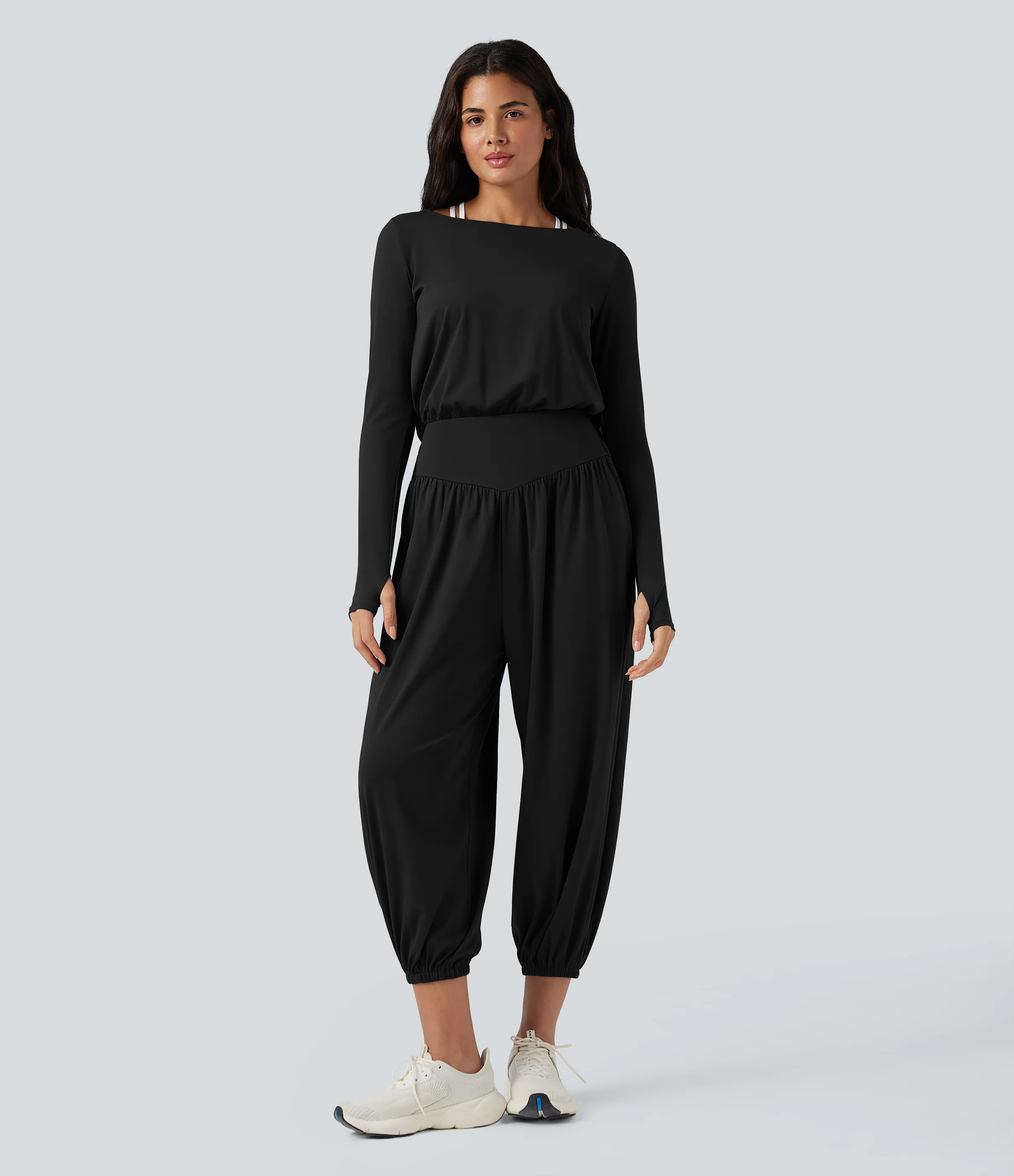 Halara Jumpsuit de yoga SoftlyZero™ de manga larga con aberturas en la espalda y bolsillos con aberturas para los pulgares - Easy Peezy - Black - XL(regular) sold by Halara product image thumbnail 3