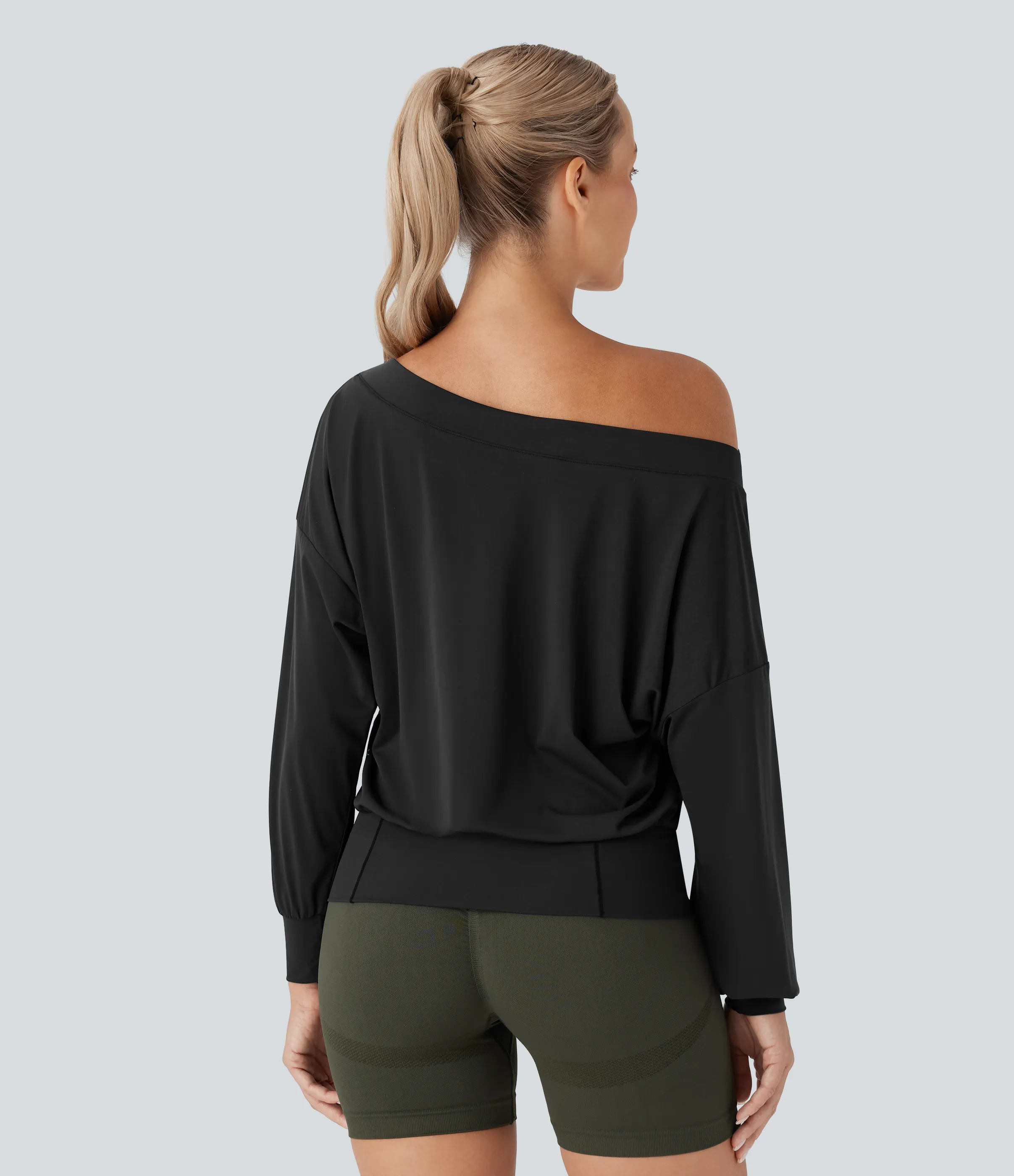 Halara Top deportivo de yoga oversize de secado rápido con hombro descubierto y tacto fresco - Black - L sold by Halara product image thumbnail 3