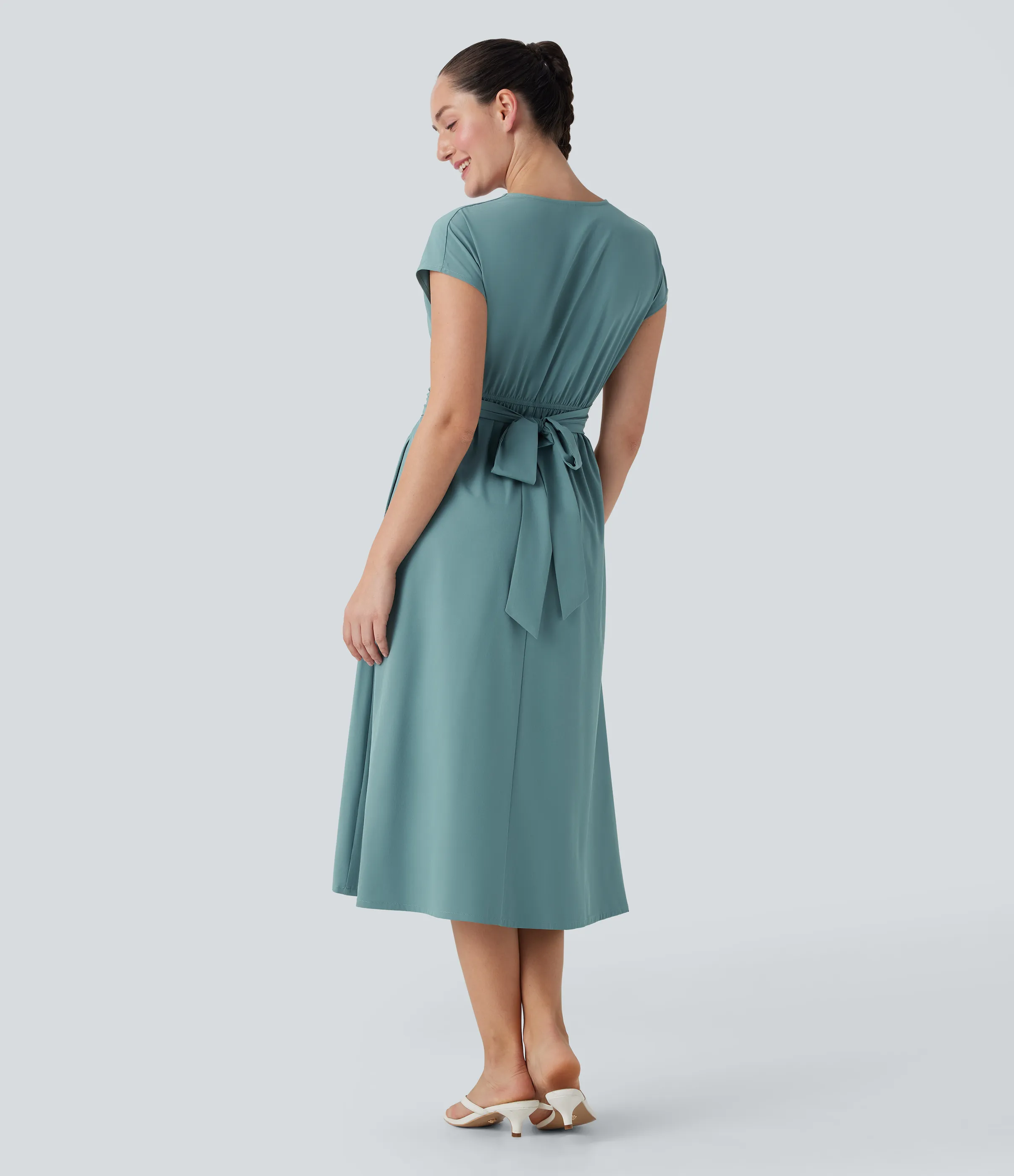 Halara Vestido casual midi Breezeful™ de secado rápido con cuello en V, manga corta, bolsillo lateral y lazo en la espalda - Stone Blue - S sold by Halara product image thumbnail 3