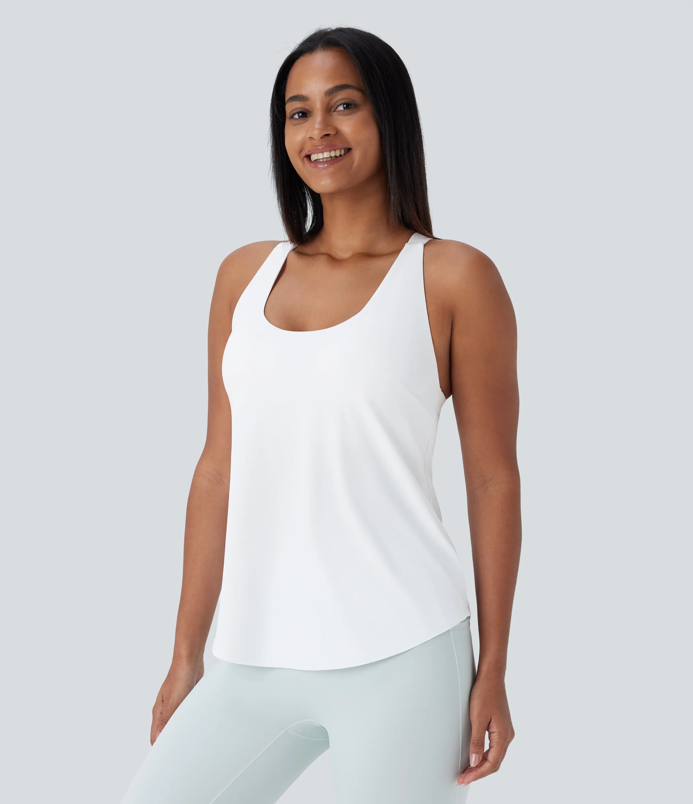 Halara Camiseta yoga sin mangas cuello U sin espalda entrecruzada dobladillo curvo tacto fresco - UPF50+ - White - L sold by Halara product image thumbnail 4