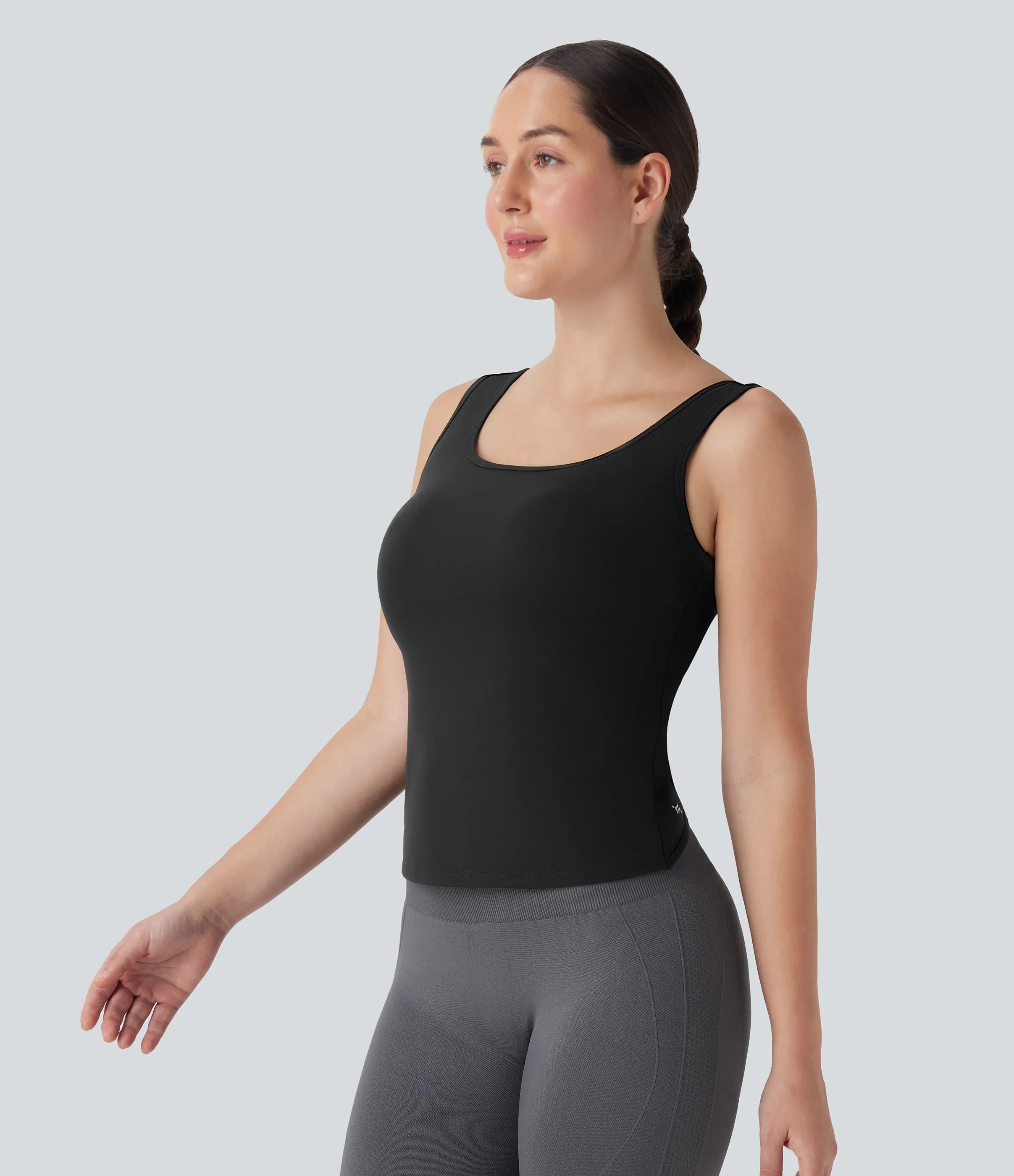 Halara Top de yoga cruzado con escote en U con largo extra en copas D-F - Black - L(Long) sold by Halara product image thumbnail 5