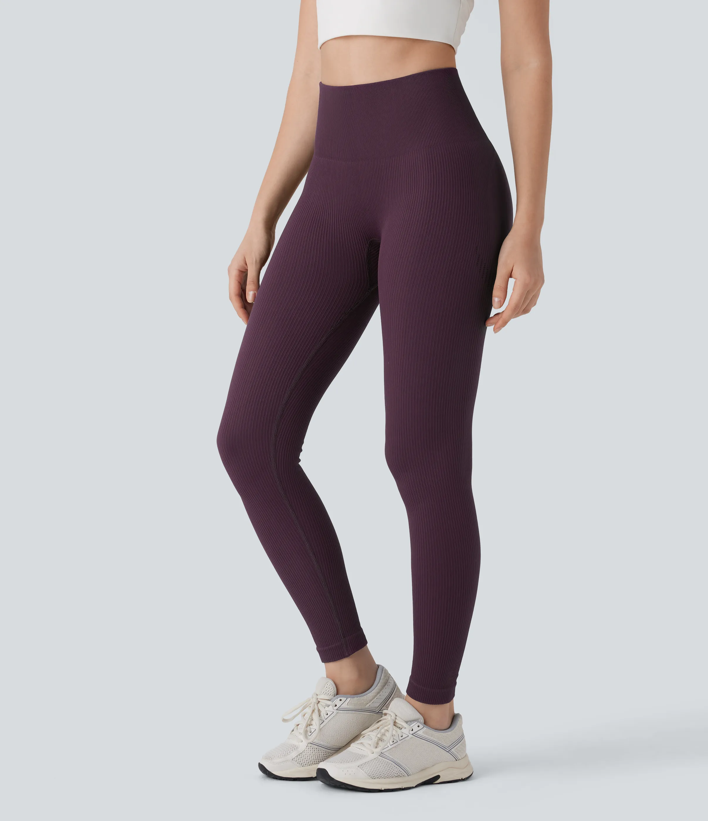 Halara Leggings yoga tiro alto control abdomen realce glúteo 7/8 sin costura - Fig - L(7/8) sold by Halara product image thumbnail 4