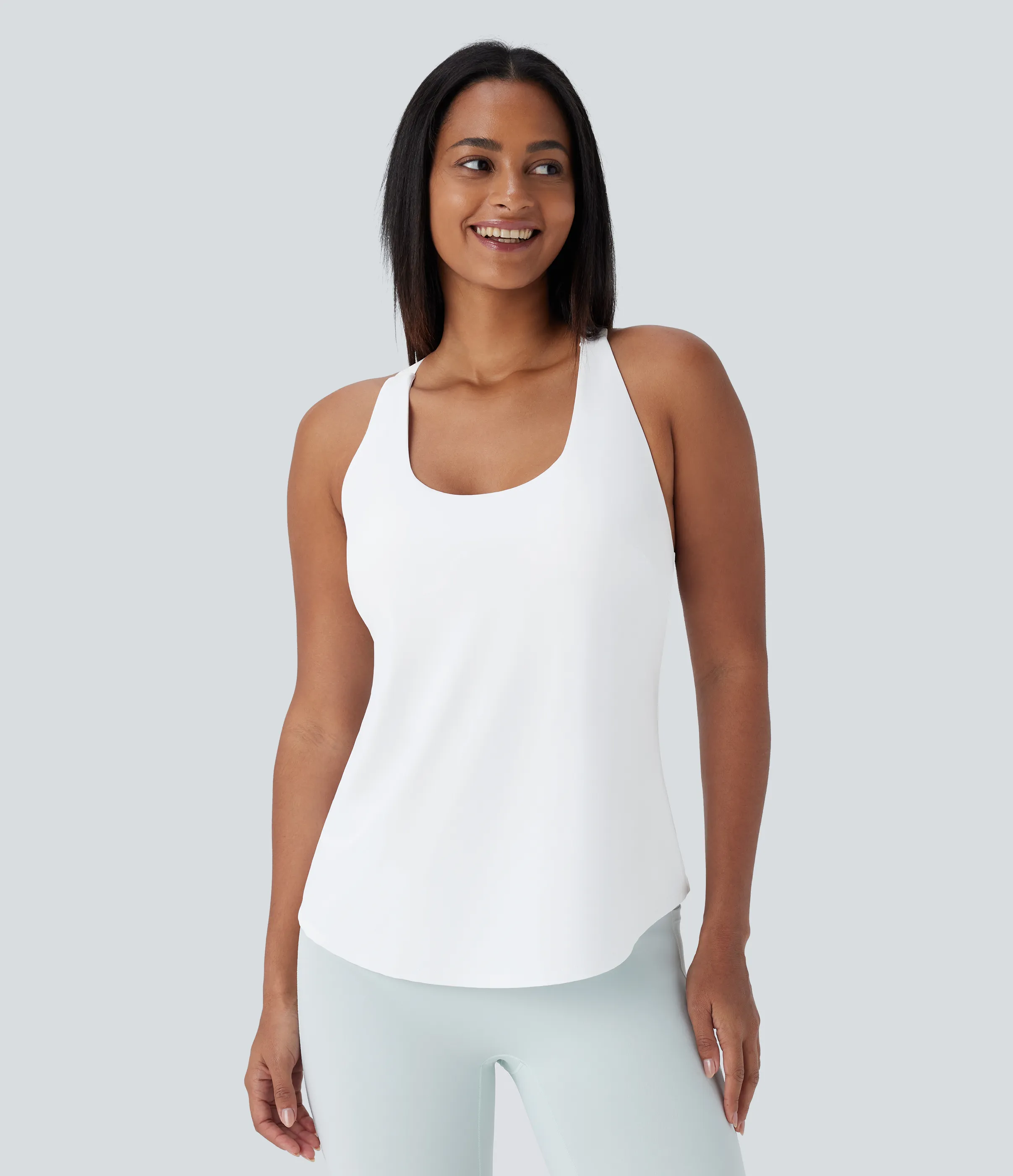 Halara Camiseta yoga sin mangas cuello U sin espalda entrecruzada dobladillo curvo tacto fresco - UPF50+ - White - M sold by Halara product image thumbnail 3