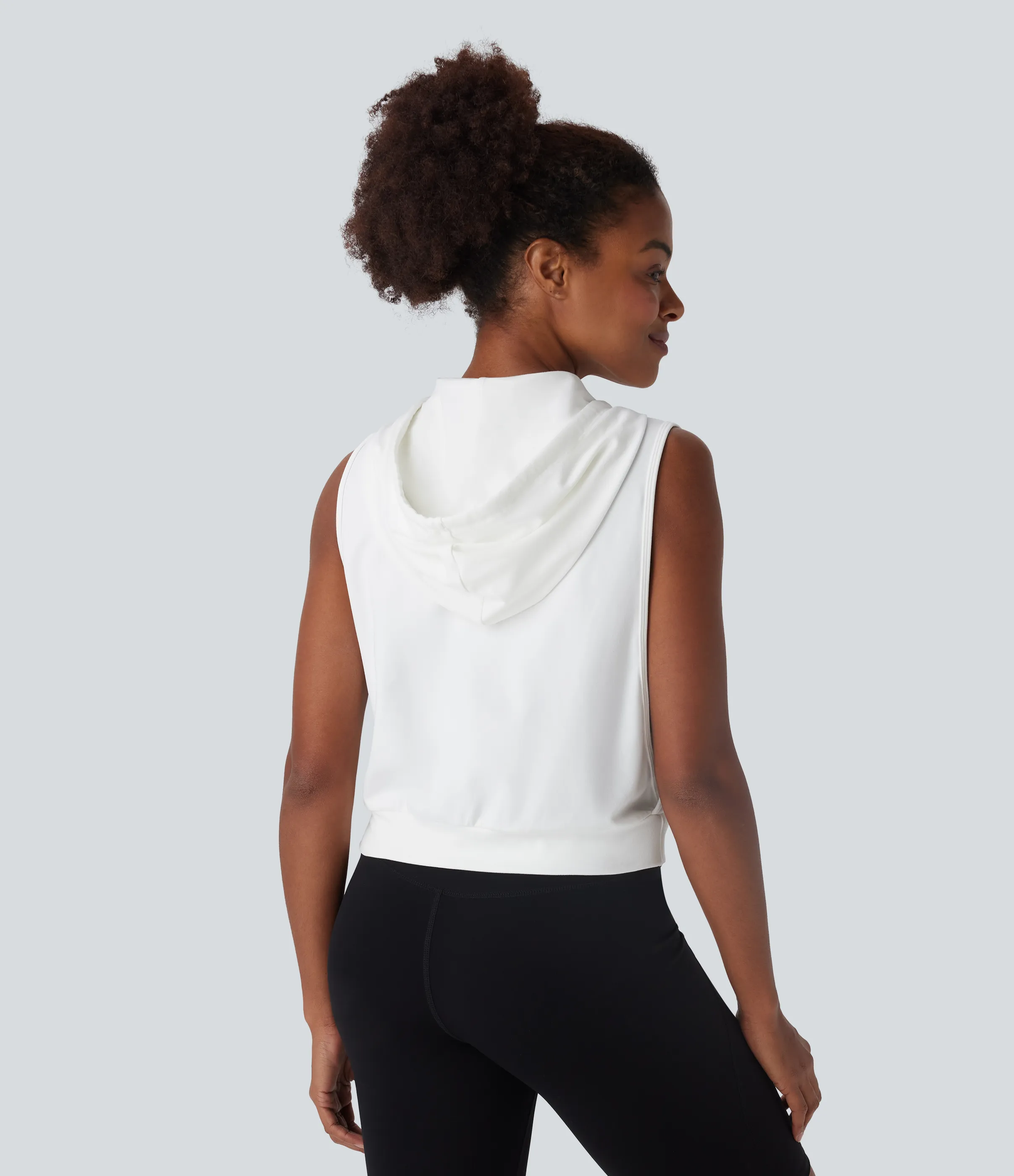 Halara Camiseta sin mangas corta correr capucha cordón ajustable - White - L sold by Halara product image thumbnail 3
