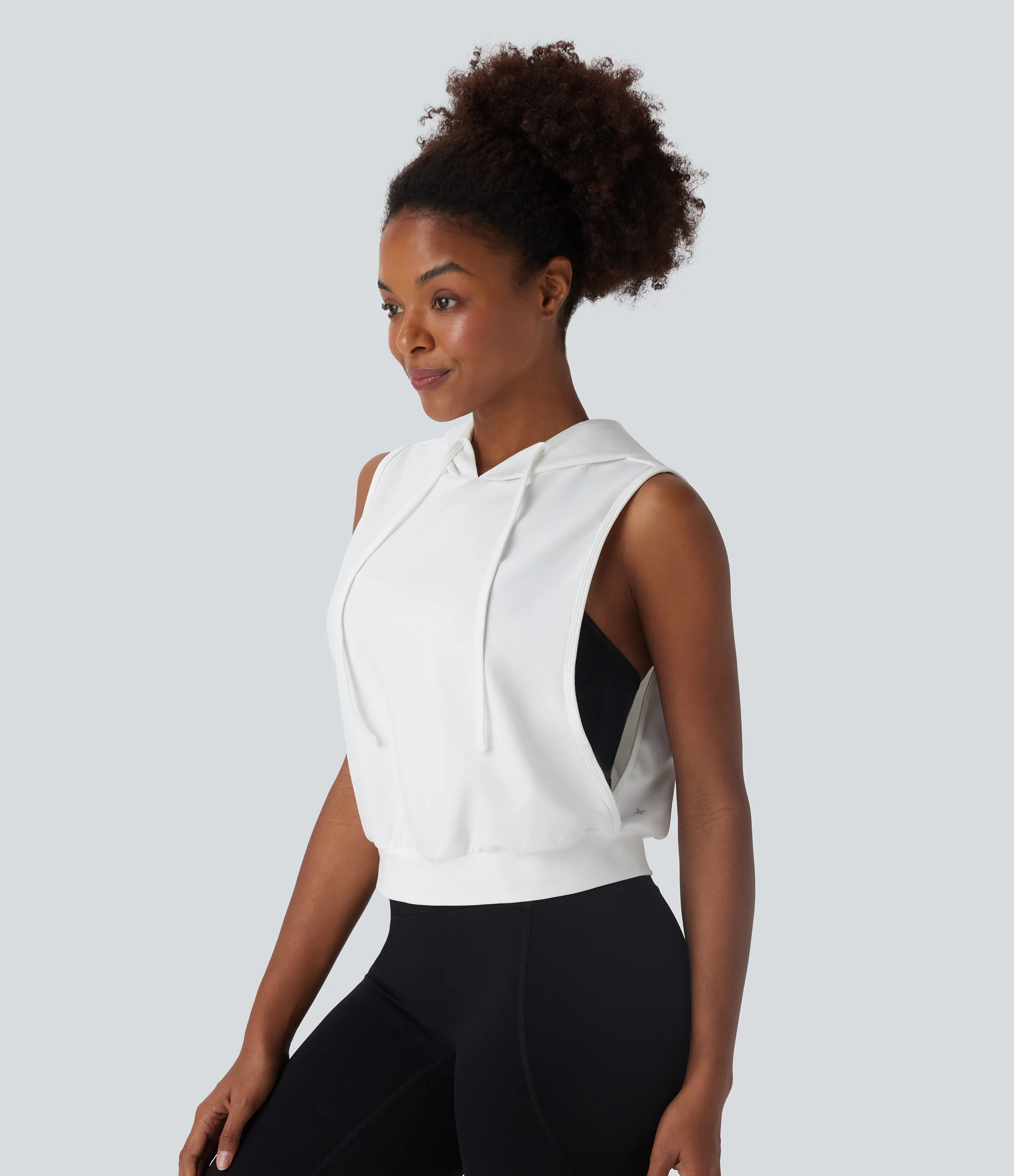 Halara Camiseta sin mangas corta correr capucha cordón ajustable - White - L sold by Halara product image thumbnail 4