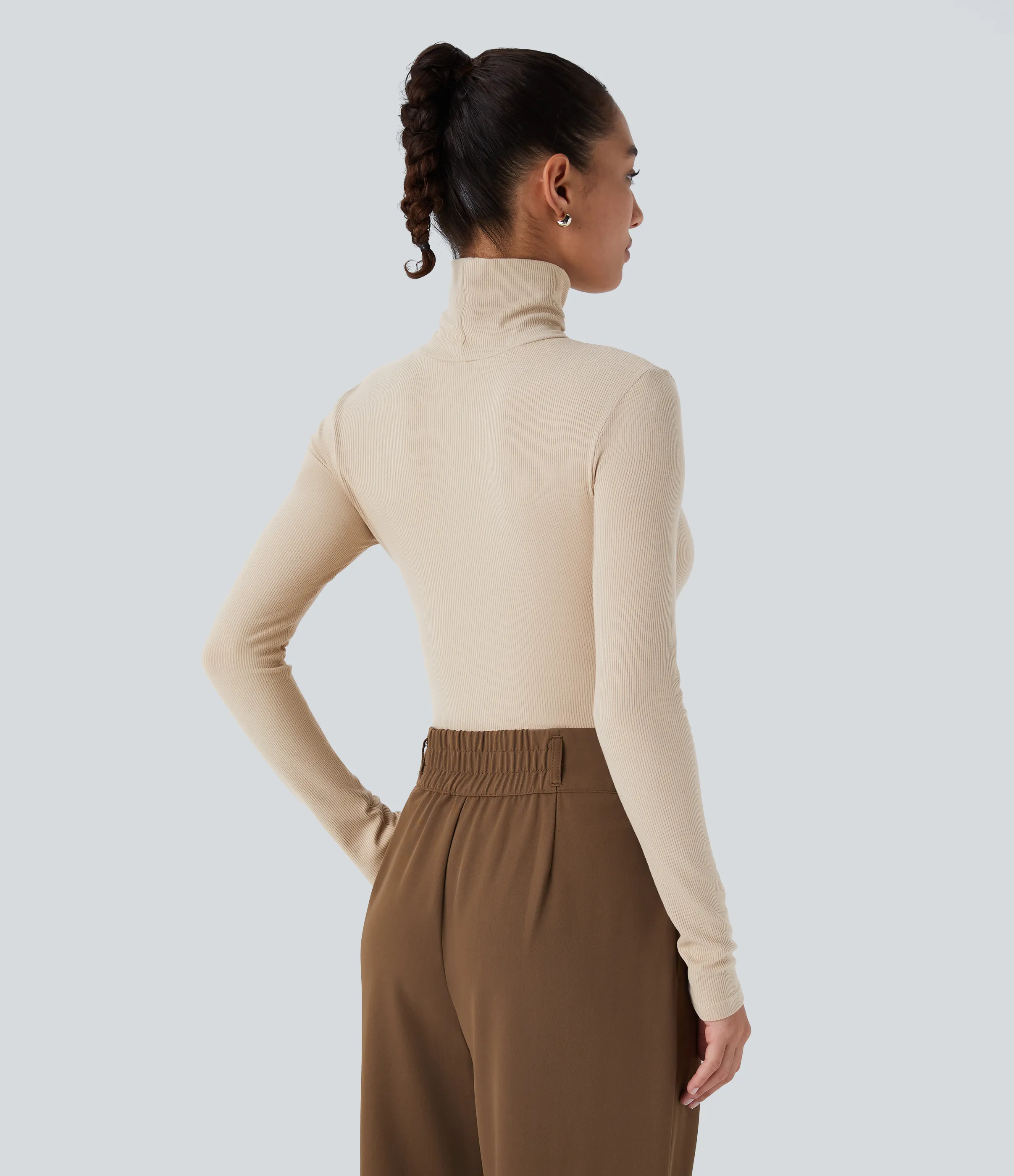 Halara Top casual de manga larga con cuello alto de punto acanalado - Tapioca - M sold by Halara product image thumbnail 3