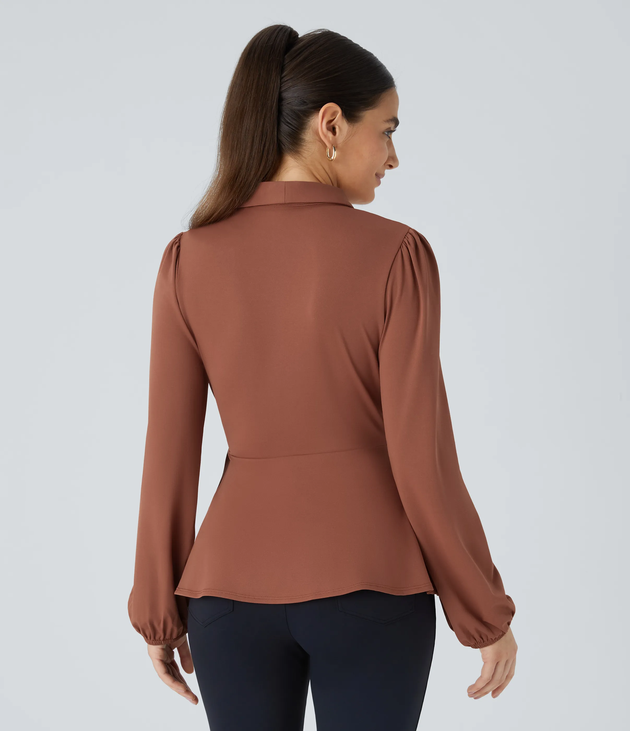 Halara Blusa oficina cuello chal lazo lateral cruzado dobladillo volante - Maple Syrup - XL sold by Halara product image thumbnail 3