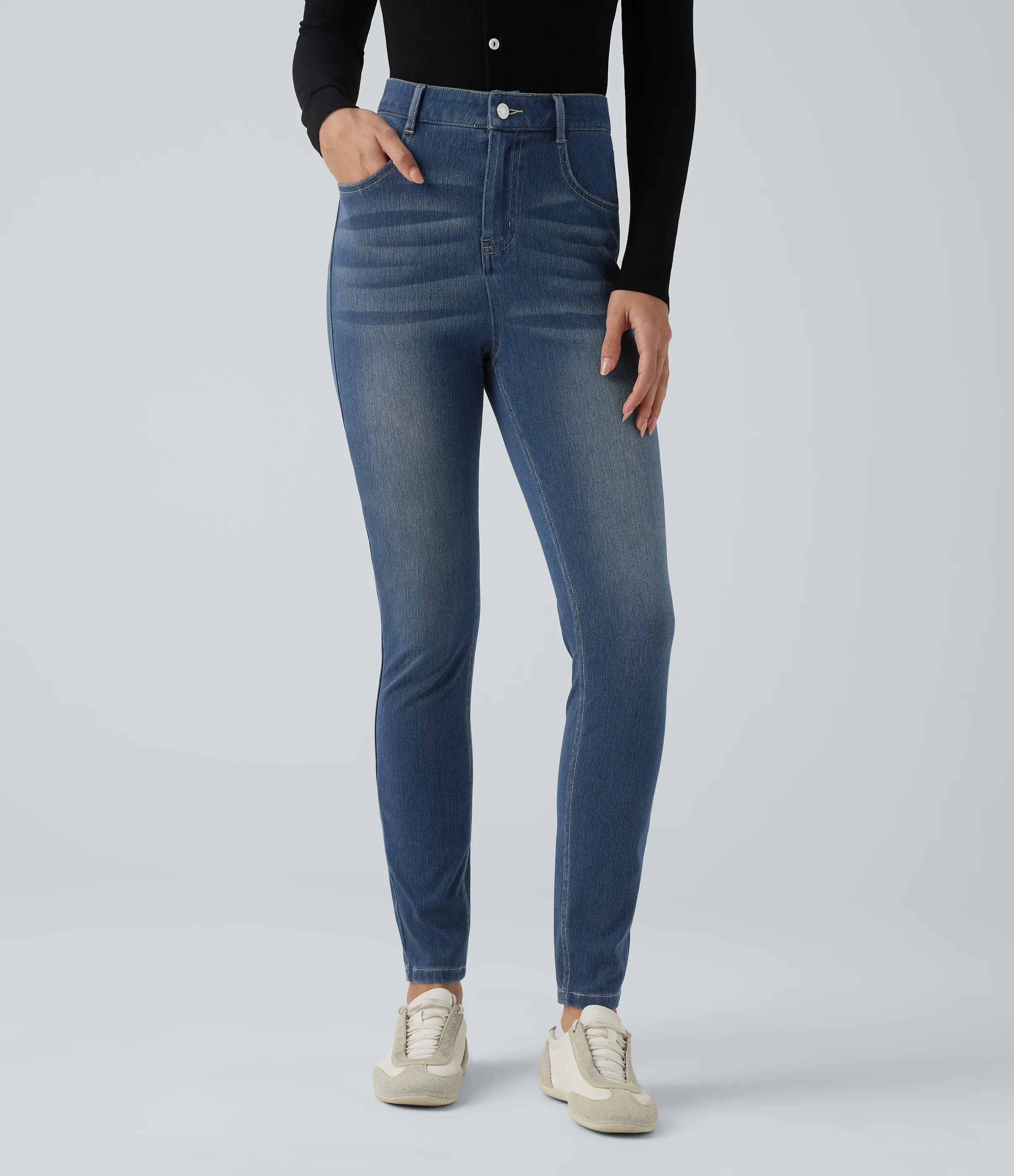 Halara Jeans ajustados casuales Halara Flex™ de tiro alto con bolsillos - Blue Surf Denim - M(regular) sold by Halara product image thumbnail 4