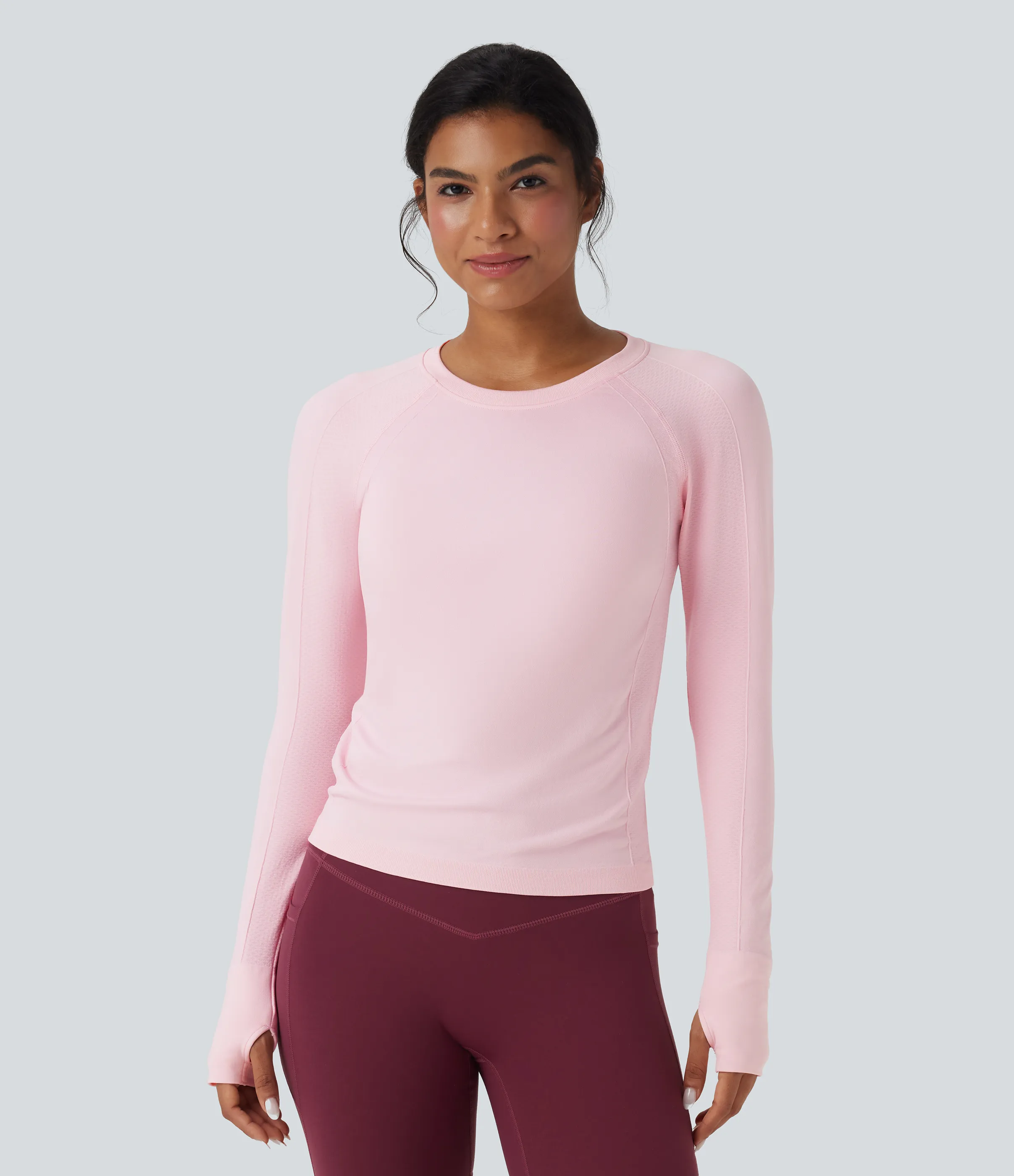 Halara Top deportivo de yoga con abertura para el pulgar y manga larga raglán sin costuras - Ballerina - L sold by Halara