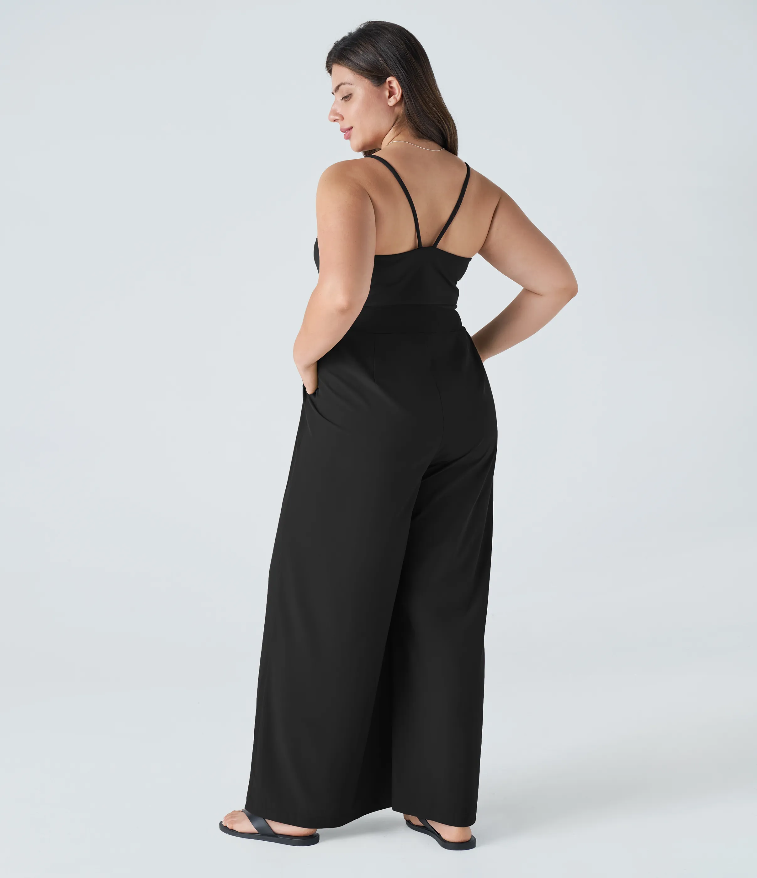 Halara Mono Breezeful™ sin espalda cremallera lateral invisible bolsillo cremallera pierna ancha secado rápido resort talla grande - Black - 2X sold by Halara product image thumbnail 3