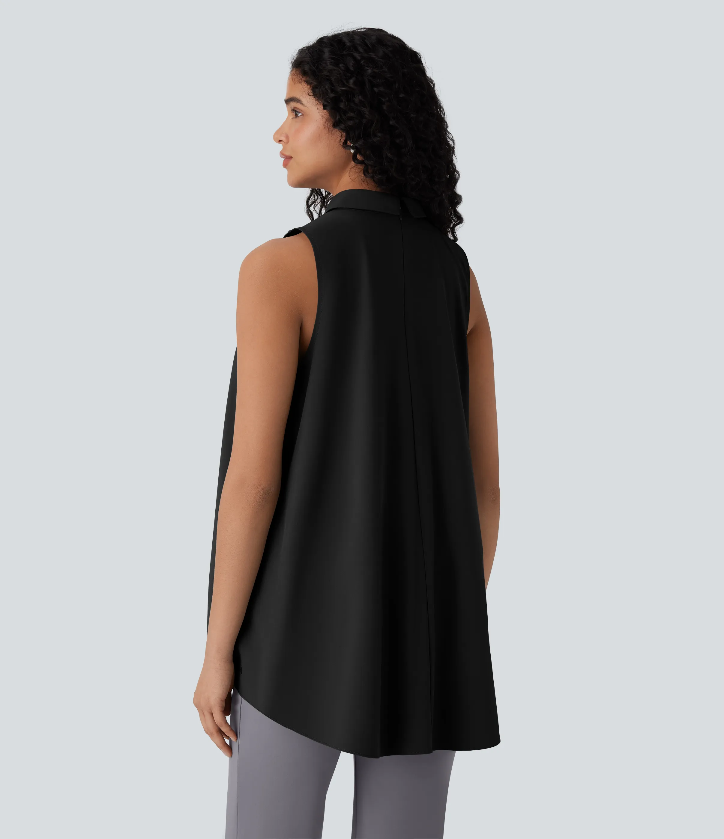 Halara Blusa Breezeful™ oficina holgada secado rápido botón sin mangas cuello - Black - XS sold by Halara product image thumbnail 3